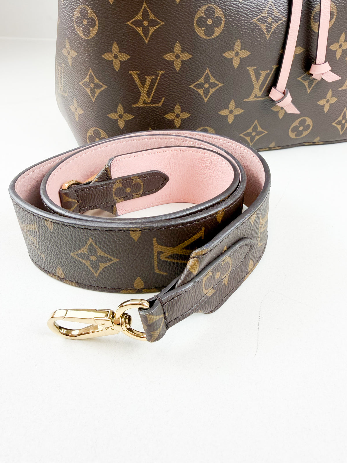 Louis Vuitton Neo Noe