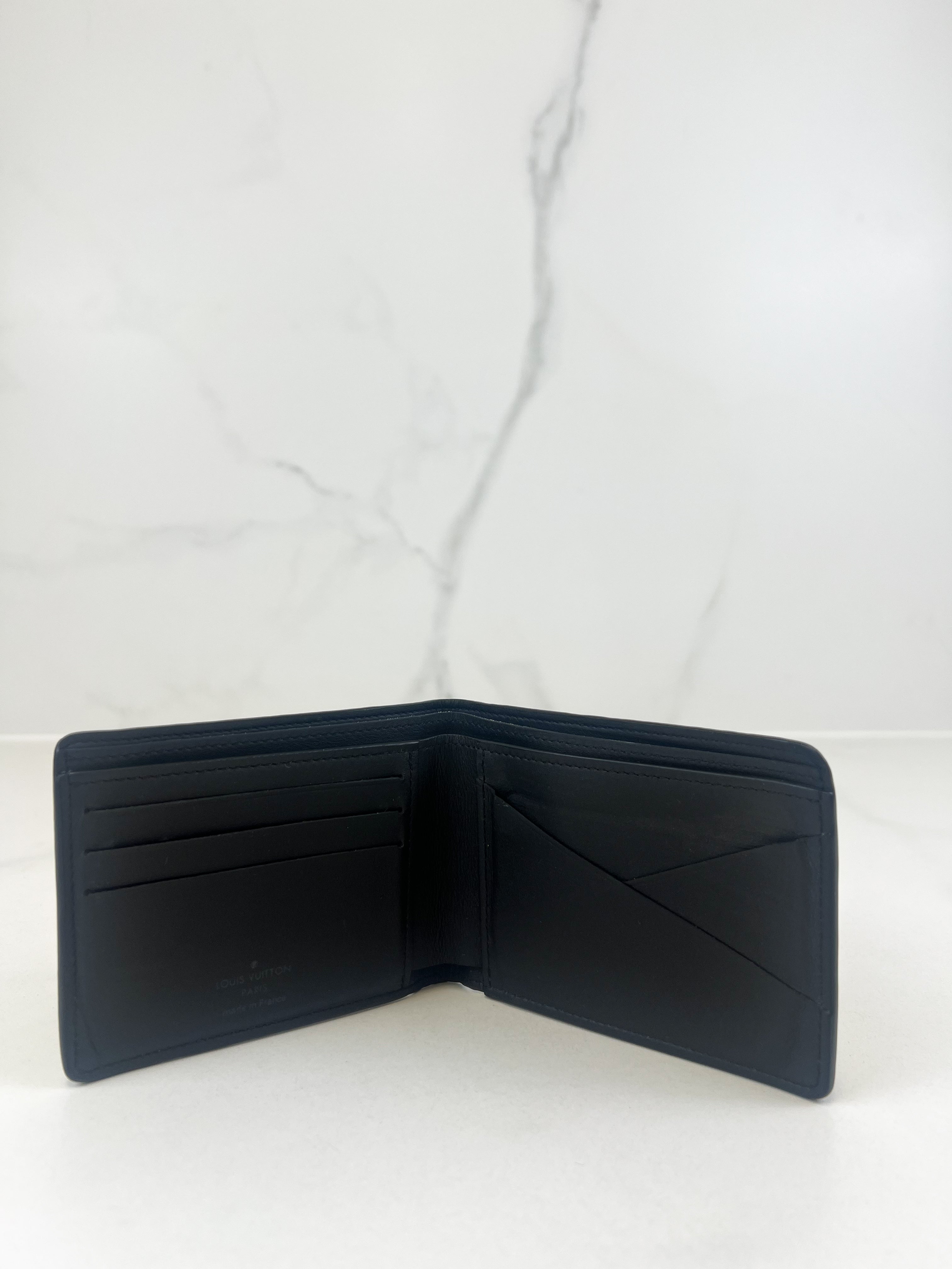 Louis Vuitton Multiple Mens Wallet