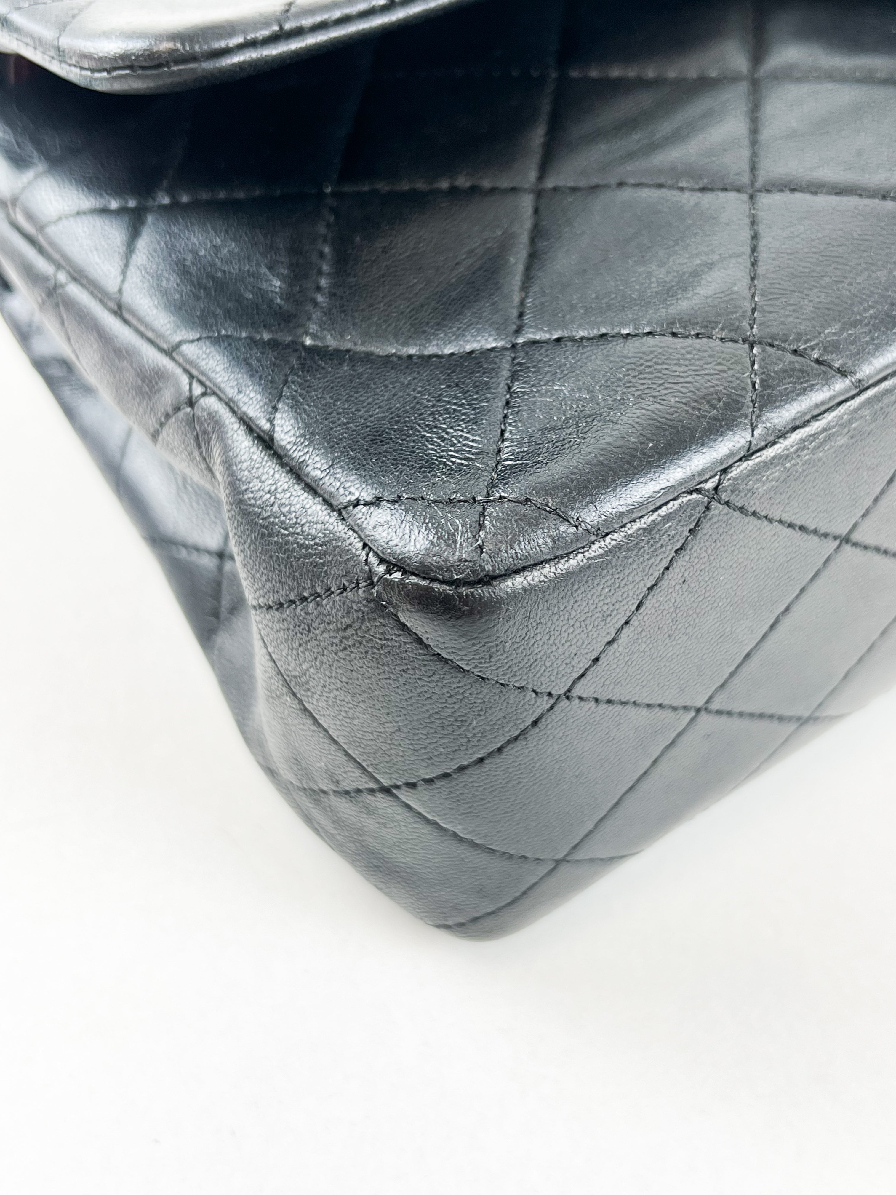 Chanel Black Vintage Medium Double Flap Classic in Calfskin