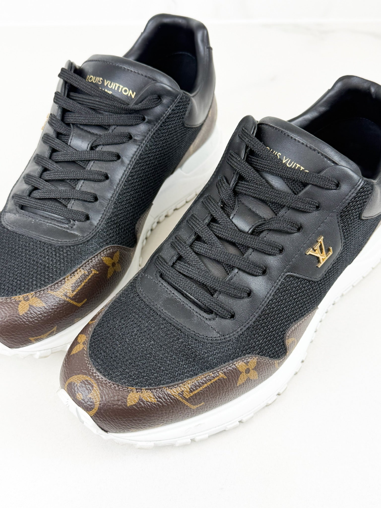 Louis Vuitton Runaway Sneaker Size 5.5 Men's