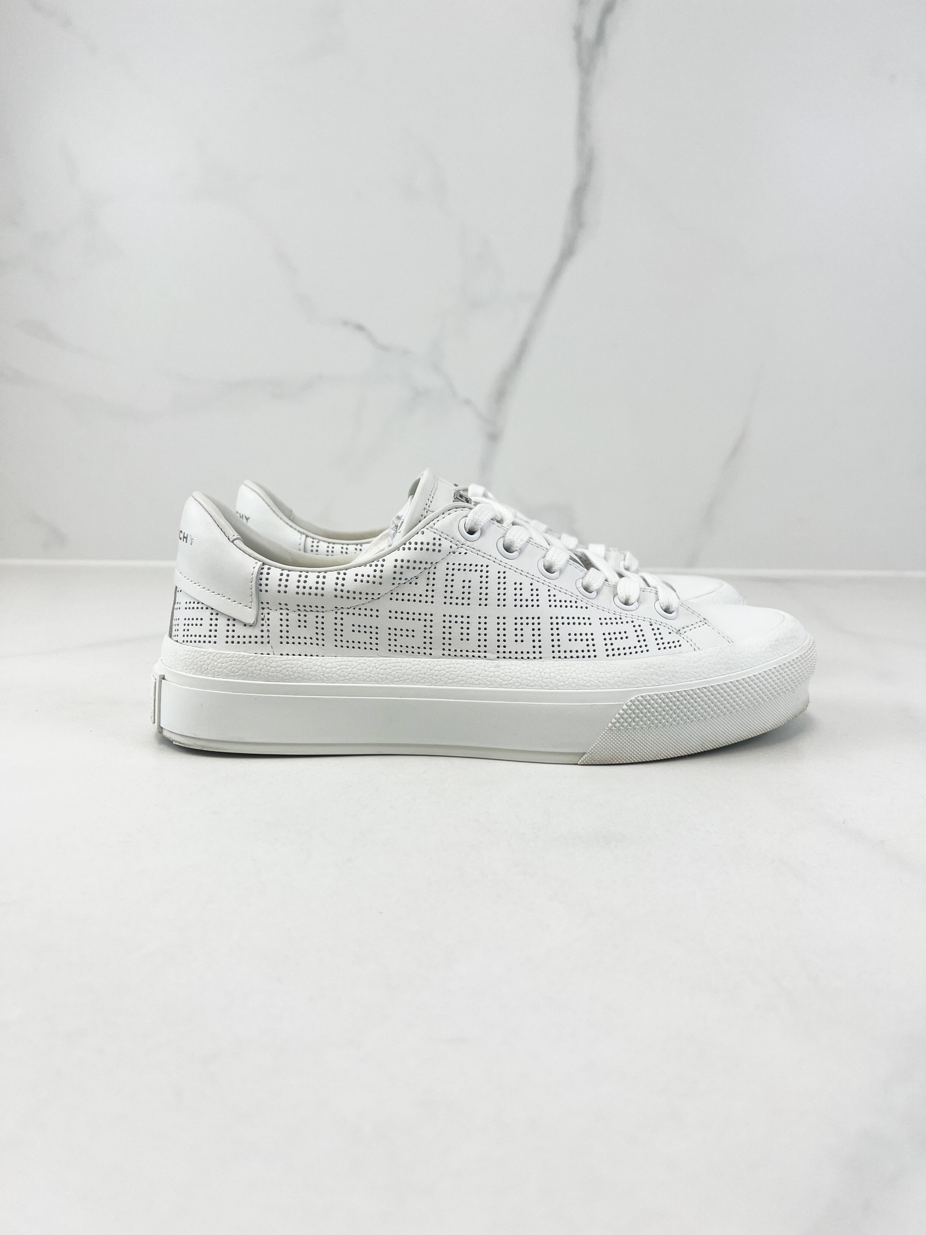 Givenchy City Sport Sneaker