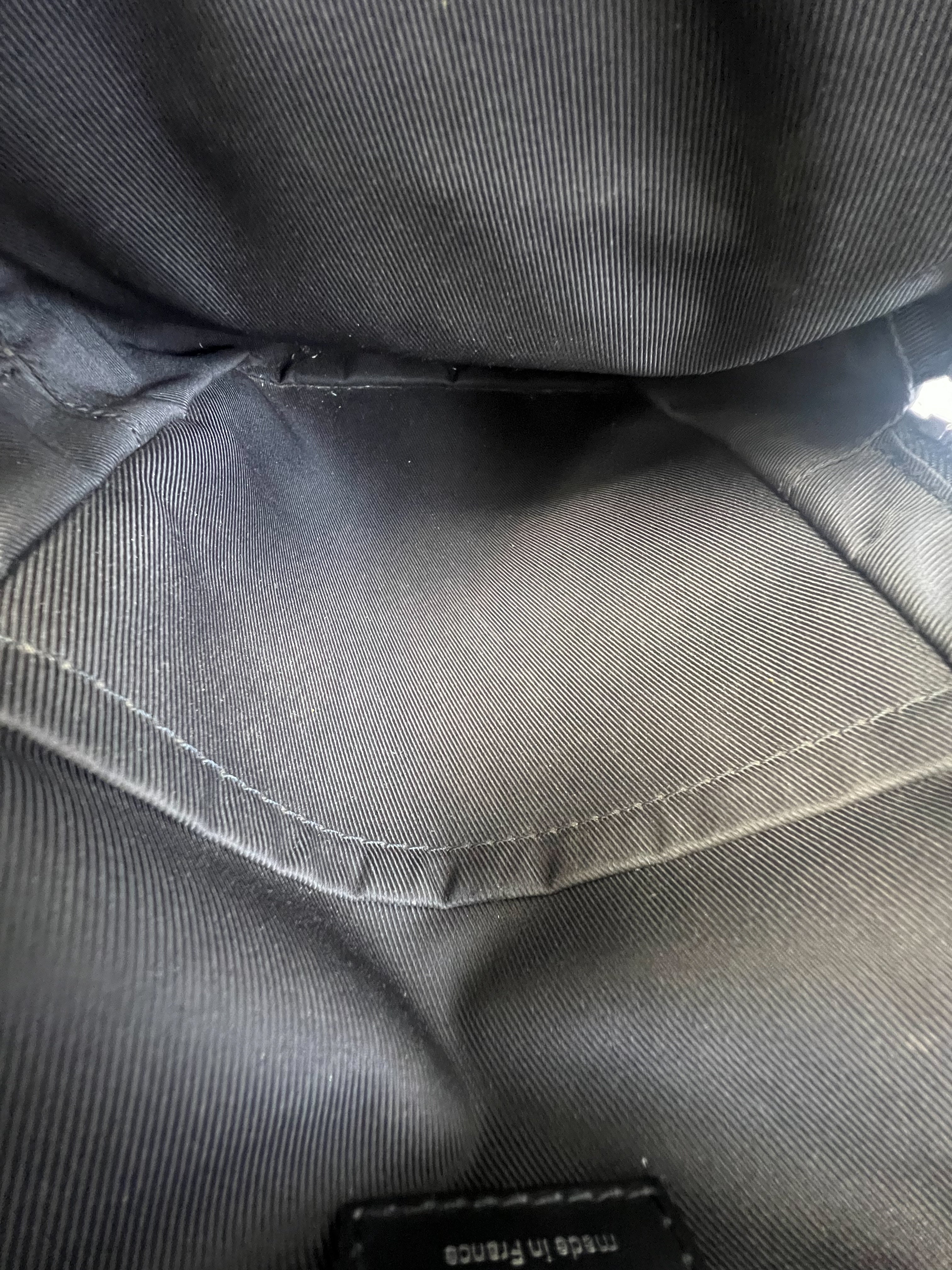 Louis Vuitton Avenue Sling Bag