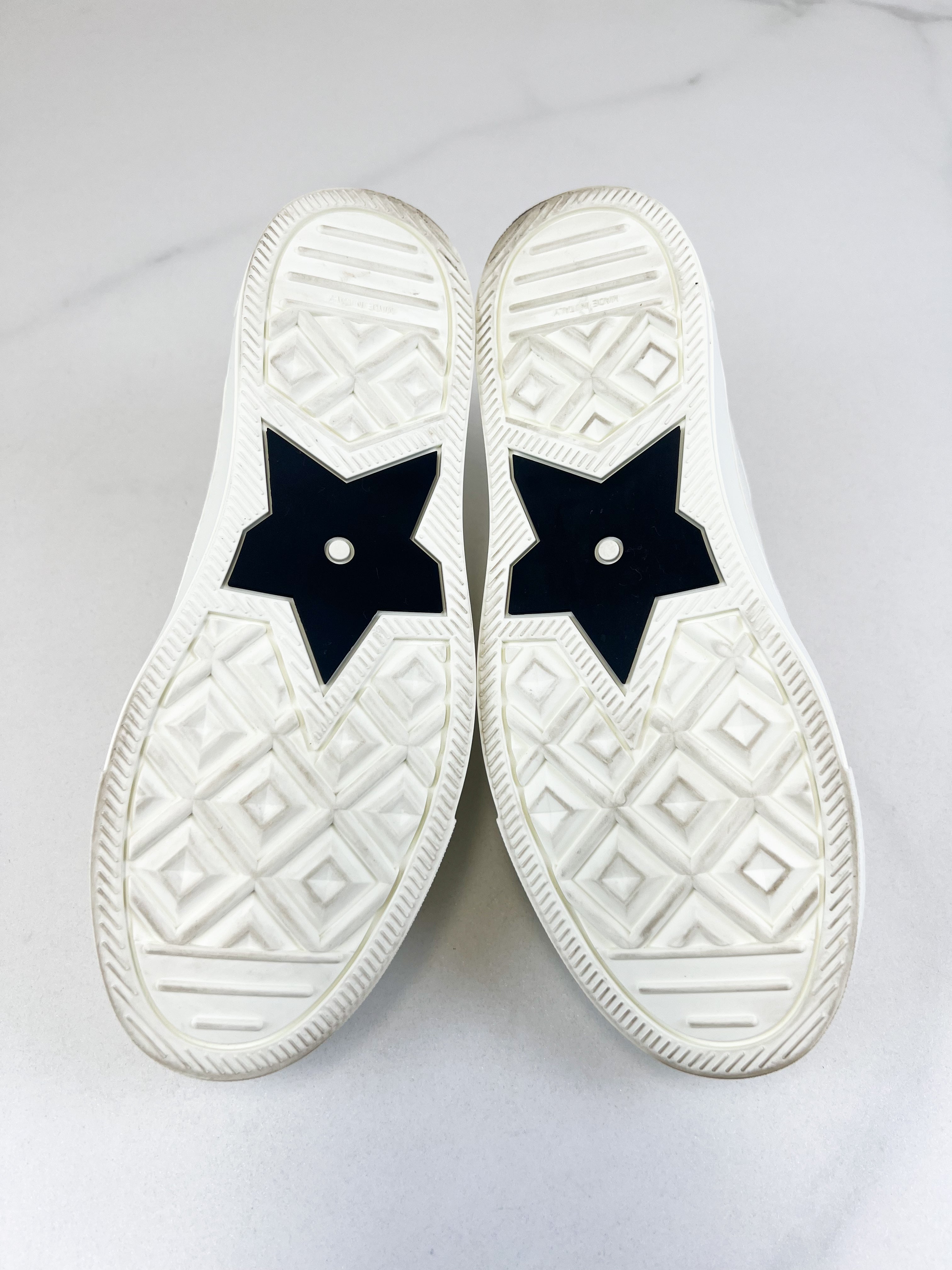 Christian Dior Walk'n'Dior Sneaker Size 37.5