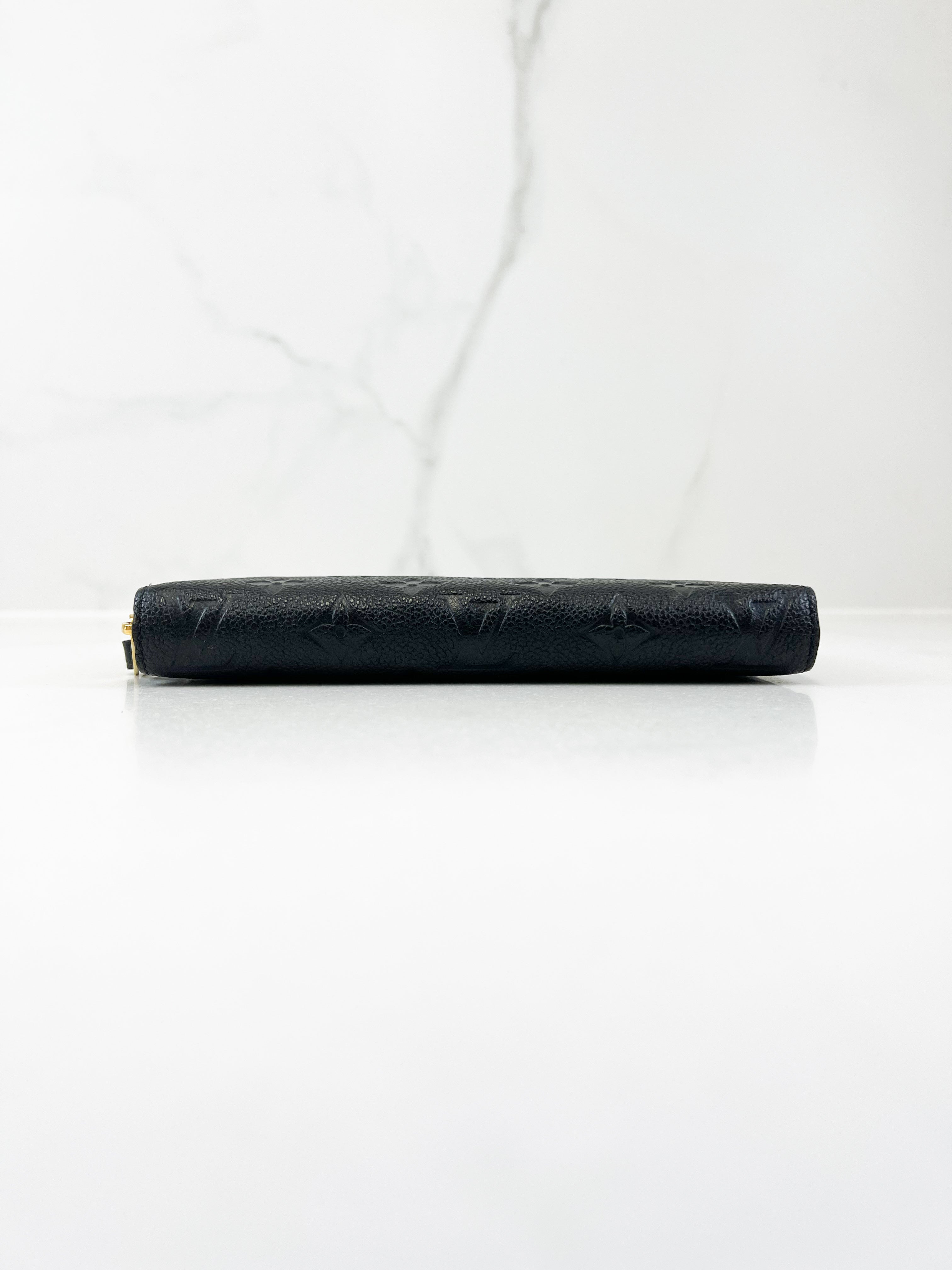 Louis Vuitton Monogram Zippy Wallet