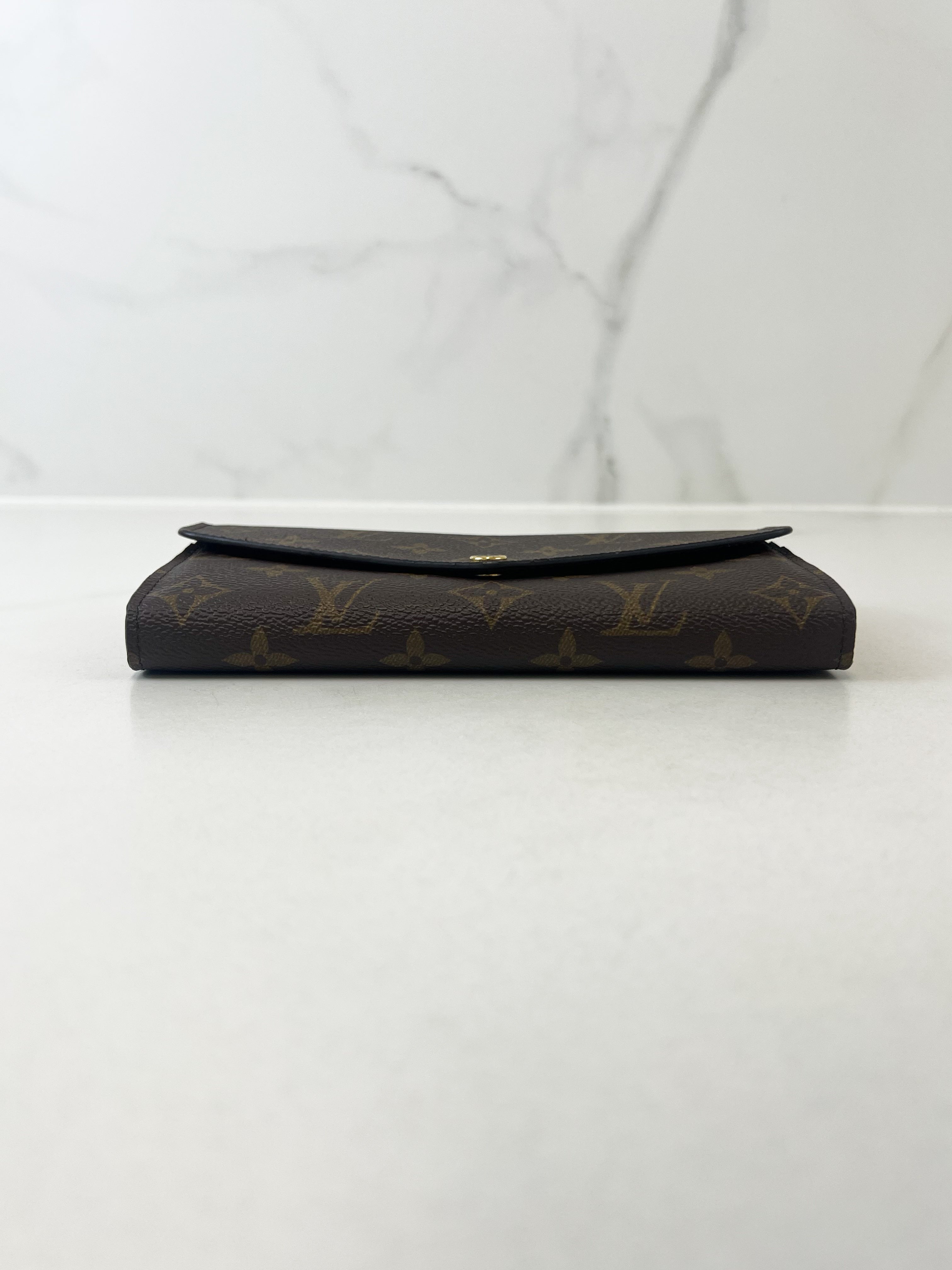 Louis Vuitton Sarah Wallet Monogram Canvas