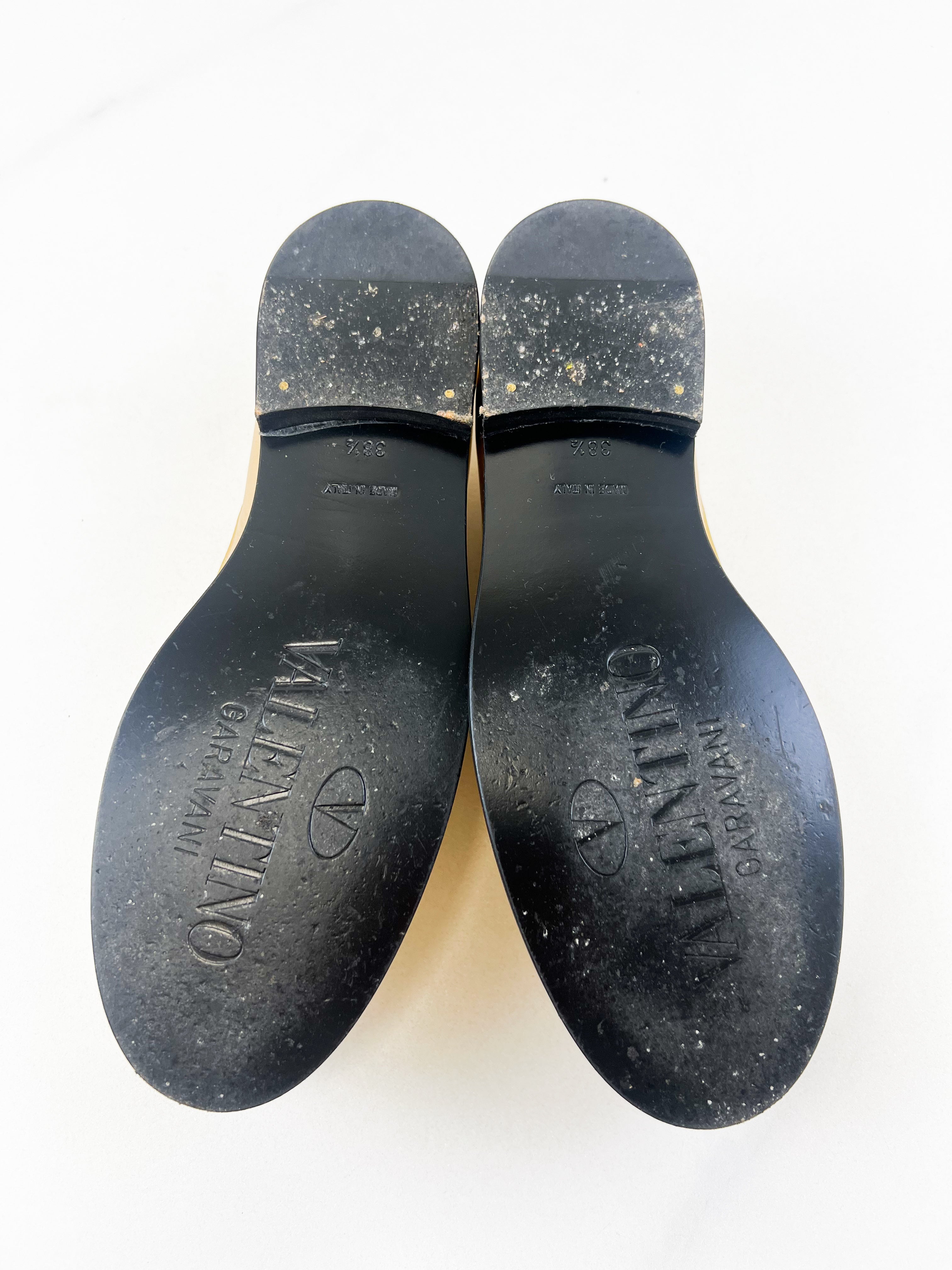 Valentino Logo Loafer in Metallic Gold with GHW Size 38