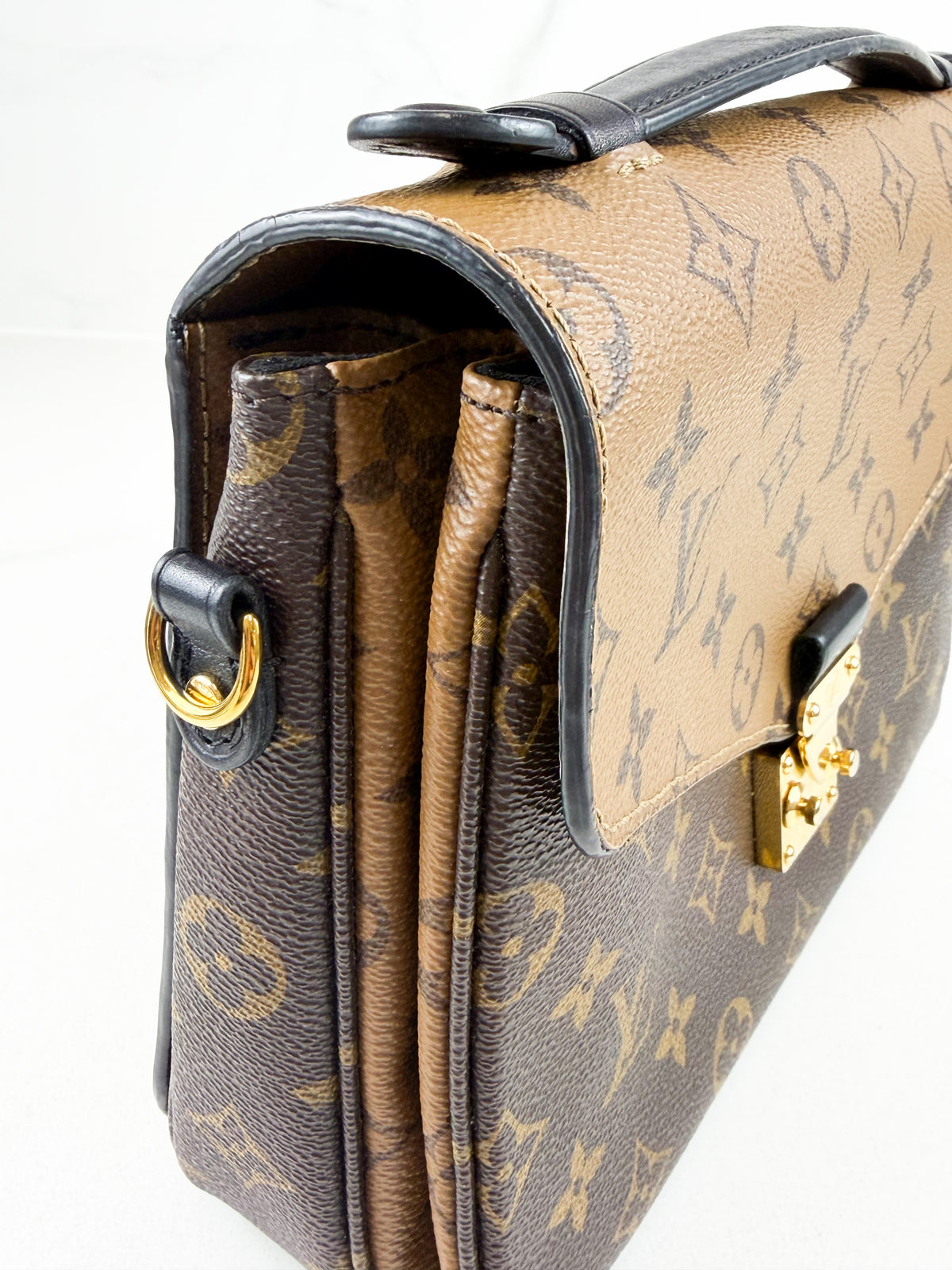 Louis Vuitton Monogram Reverse Pochette Metis