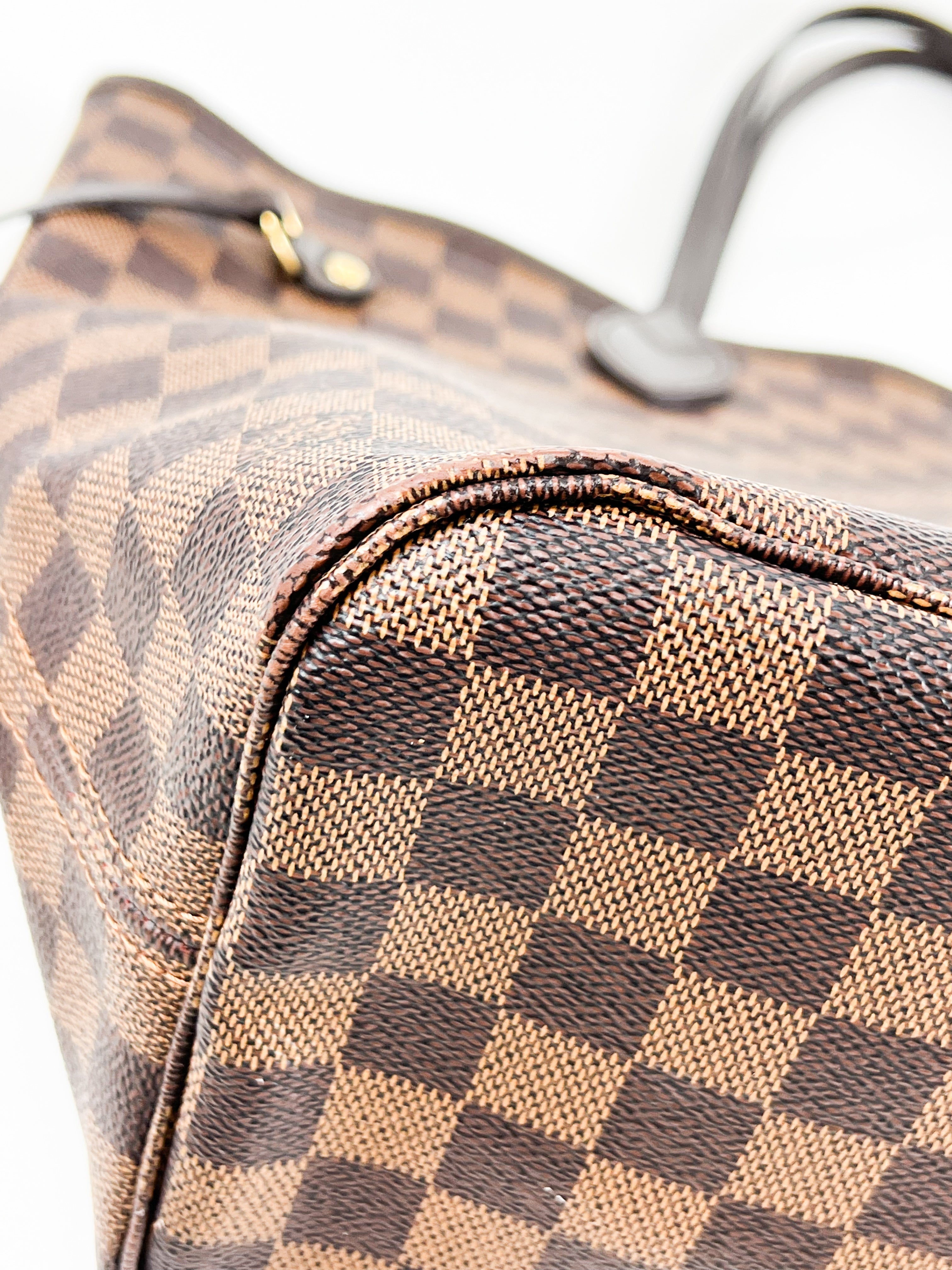 Louis Vuitton Damier Ebene Neverfull MM