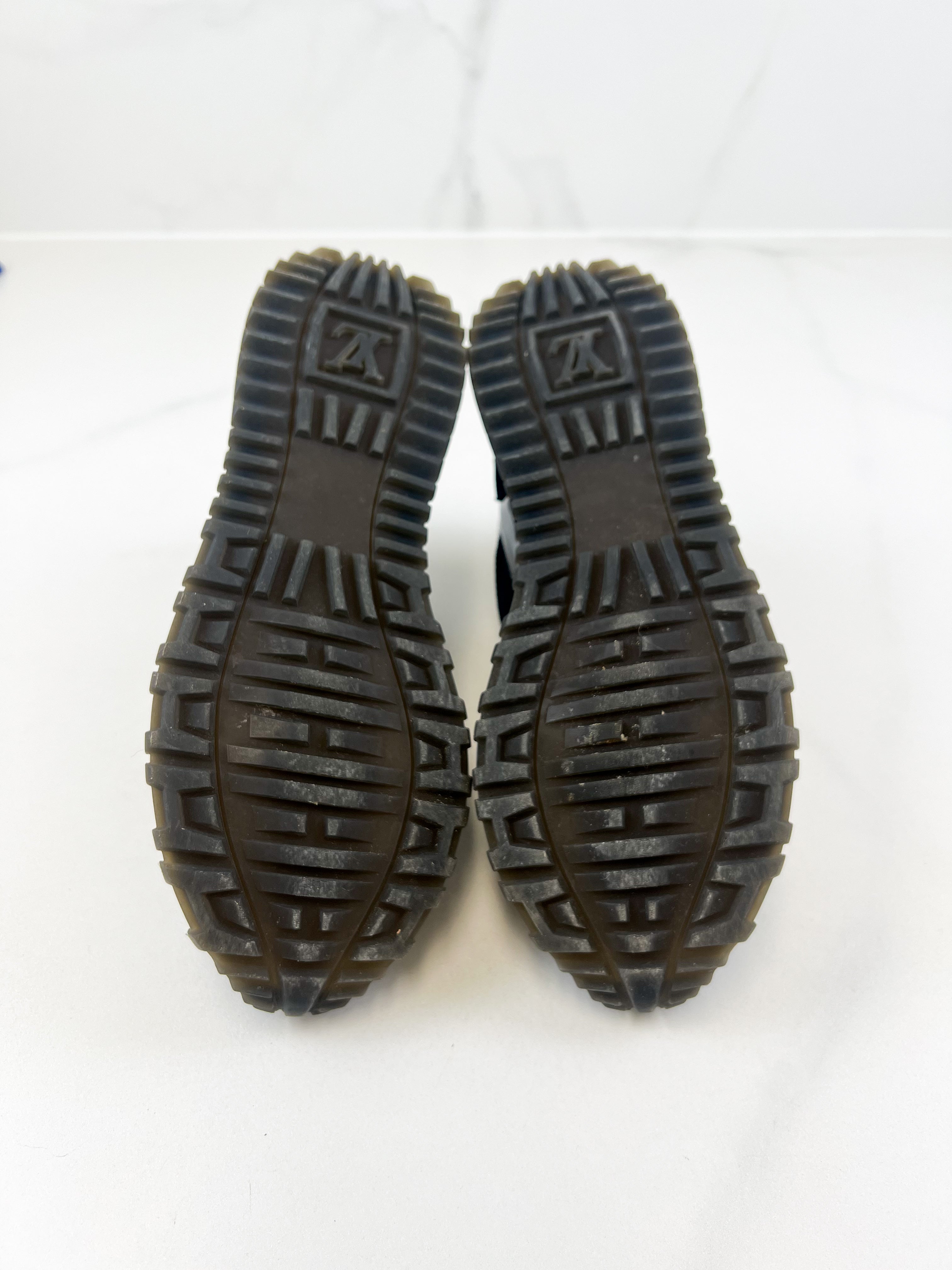 Louis Vuitton Runaway Sneaker Size 35