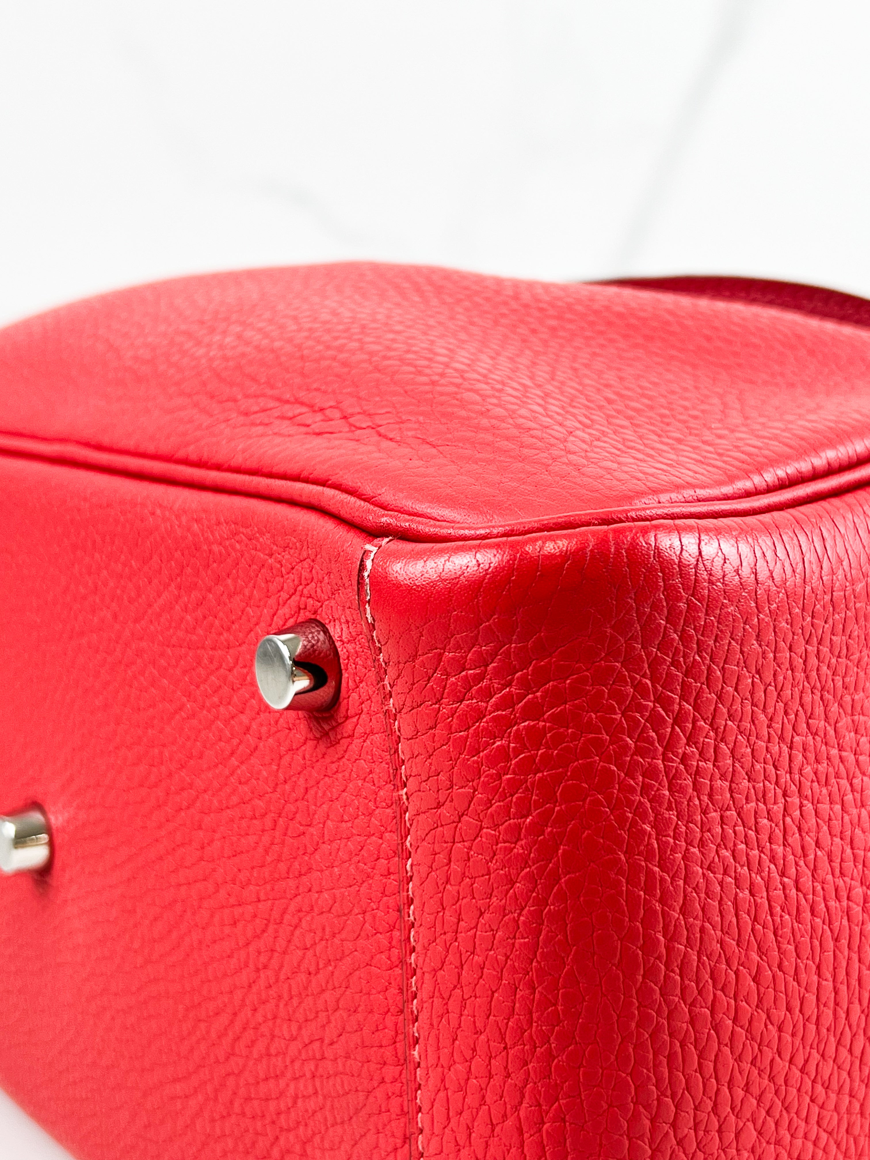 Hermes Sac Lindy 26 Taurillon Clemence 2R Rouge Pivoine