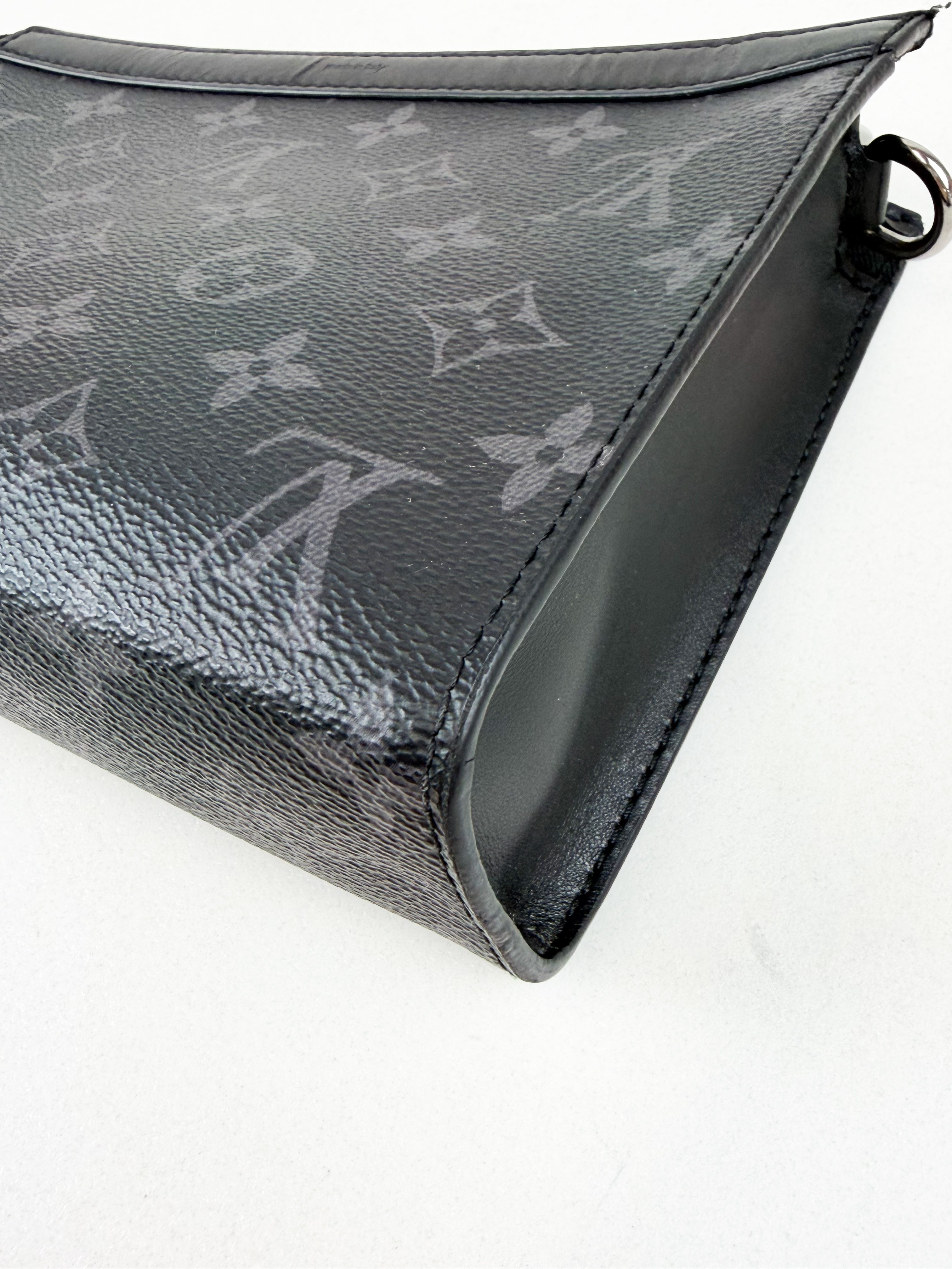 Louis Vuitton Gaston Wearable Wallet