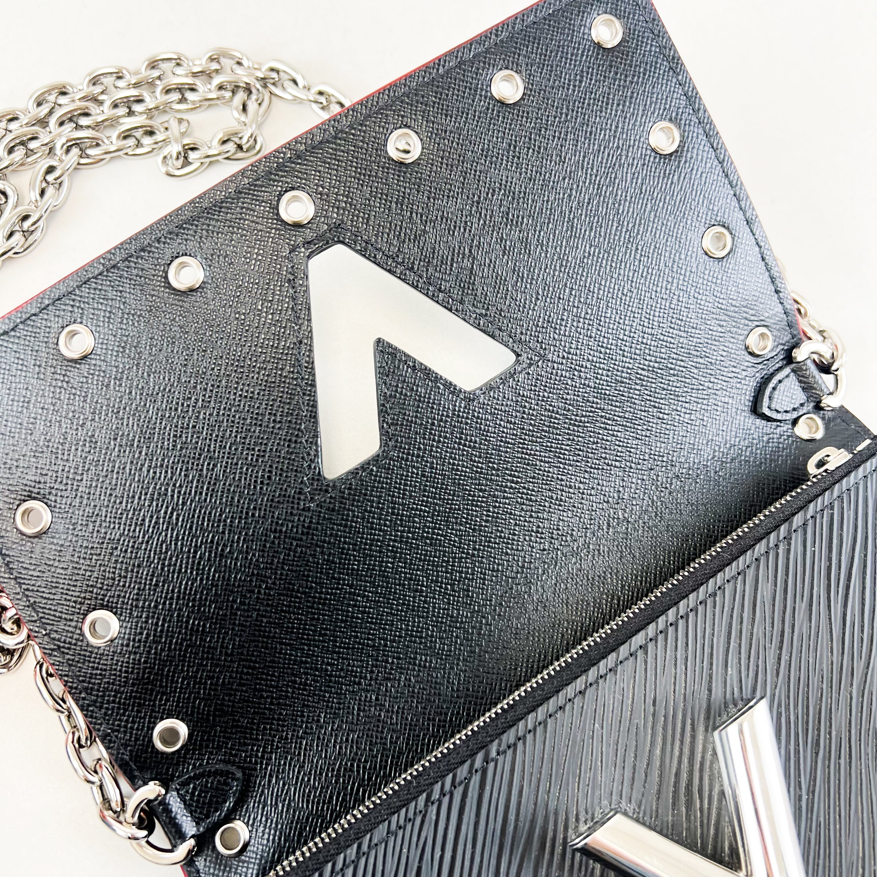 Louis Vuitton Twist WOC In Epi Leather with SHW