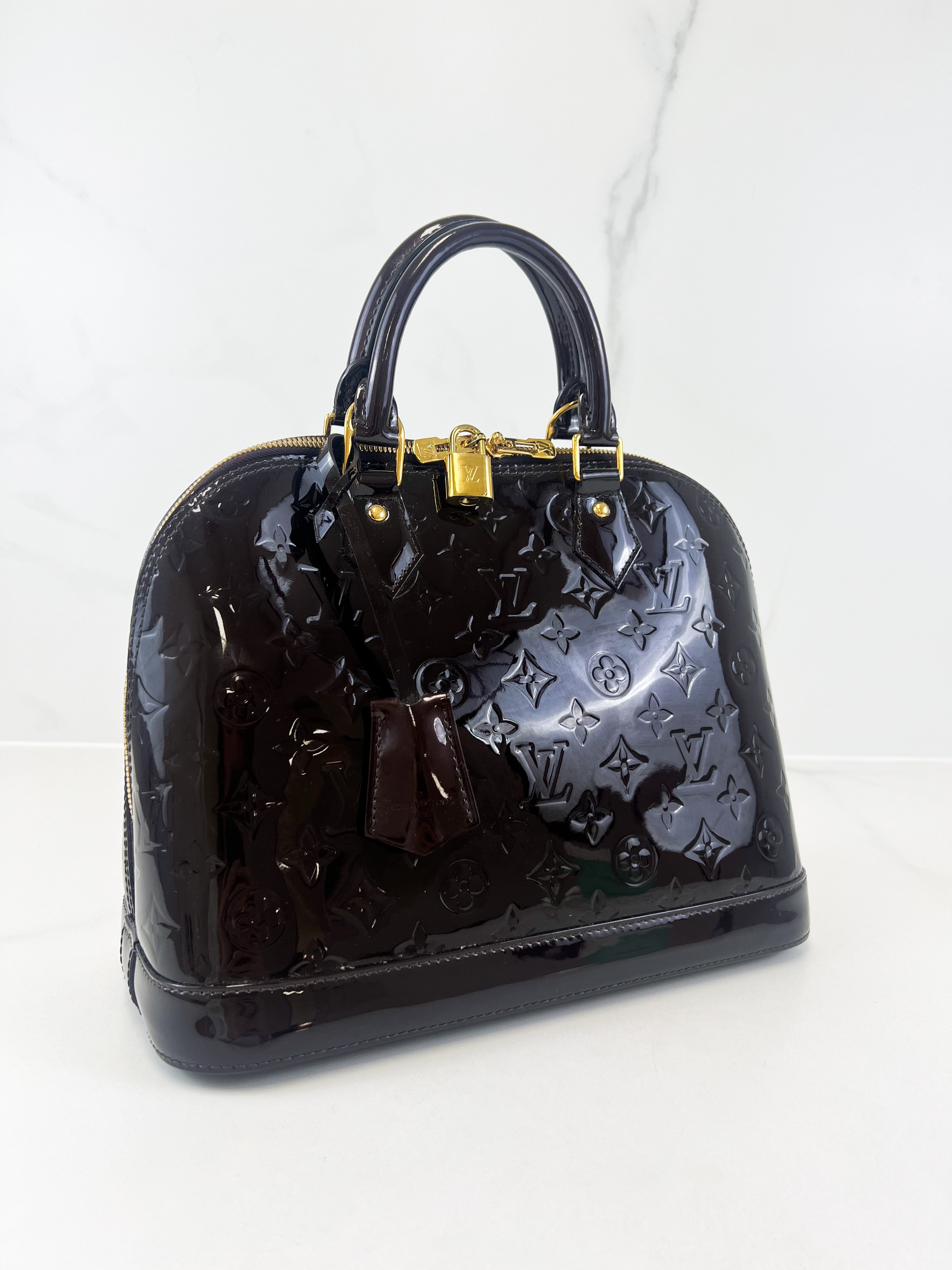 Louis Vuitton Alma PM in Vernis Leather