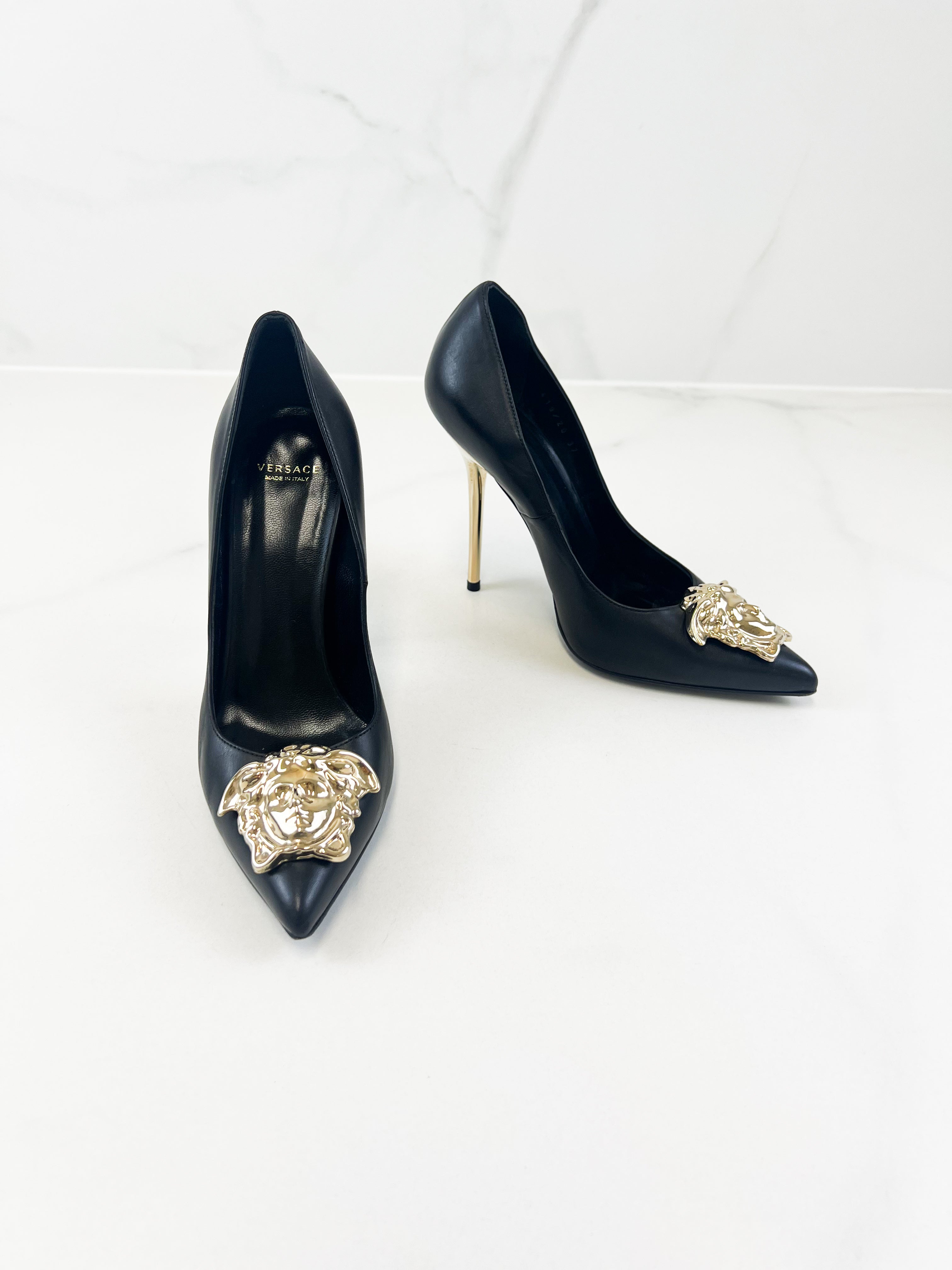 Versace Medusa Black Leather Pump Size 37