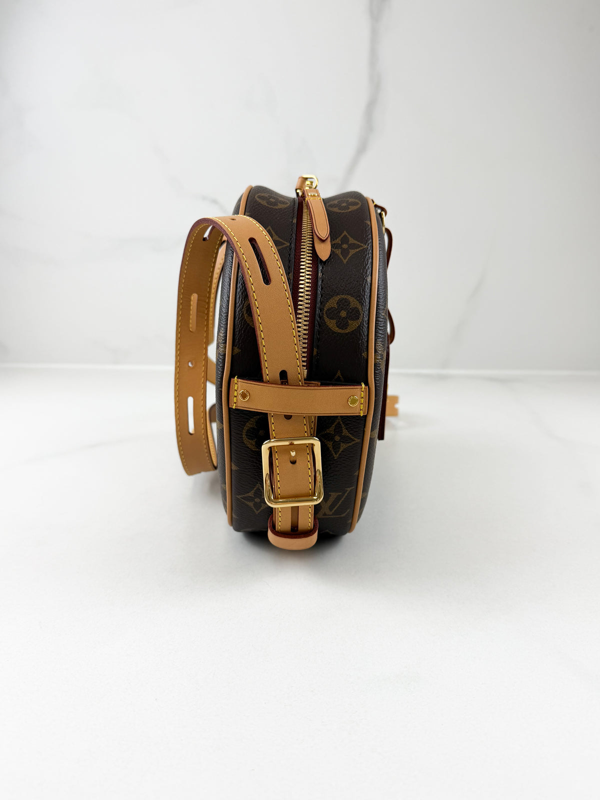 Louis Vuitton Boite Chapeau MM in Monogram Canvas