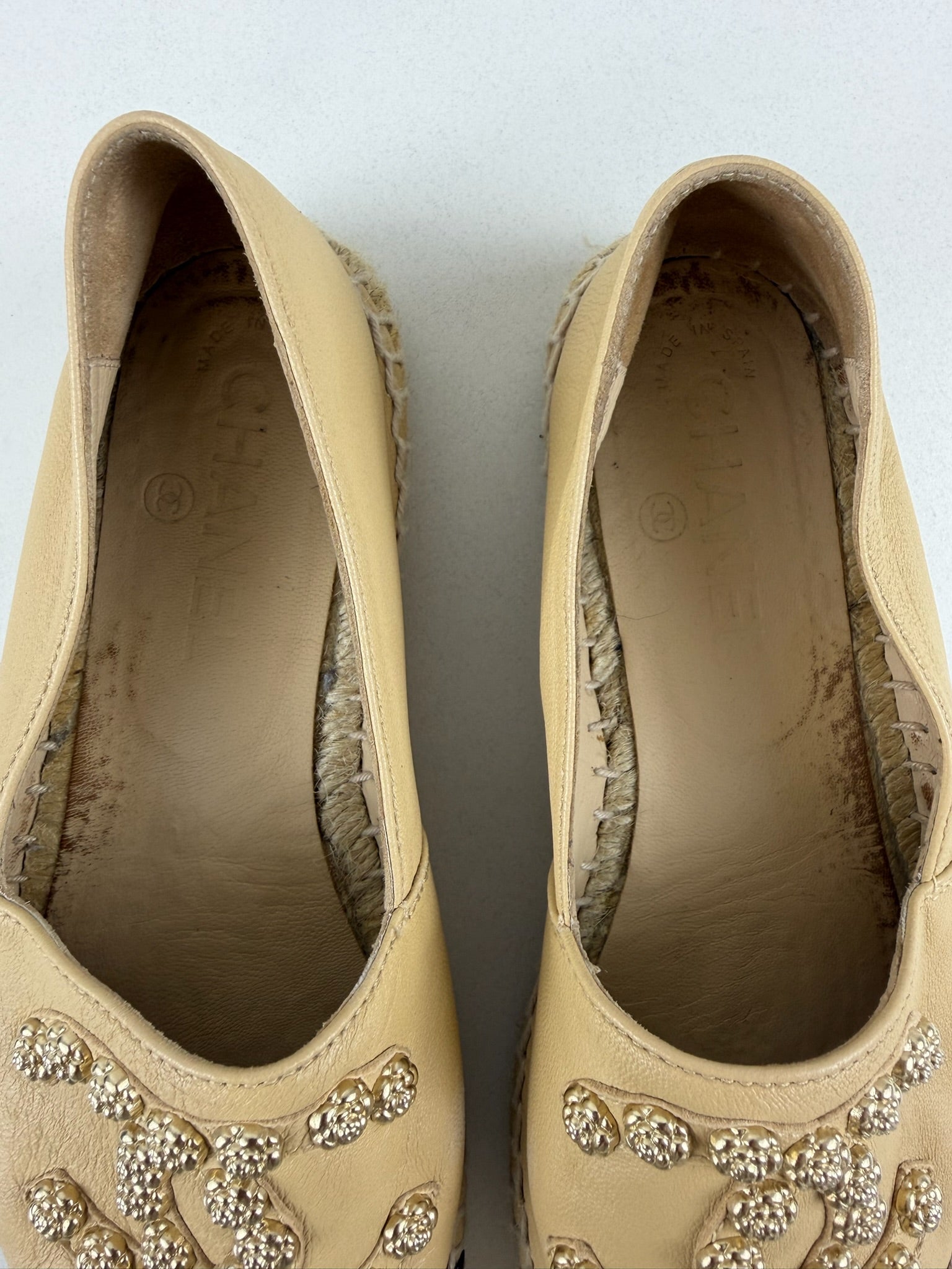 Chanel Beige Leather Studded CC Espadrilles Size 36