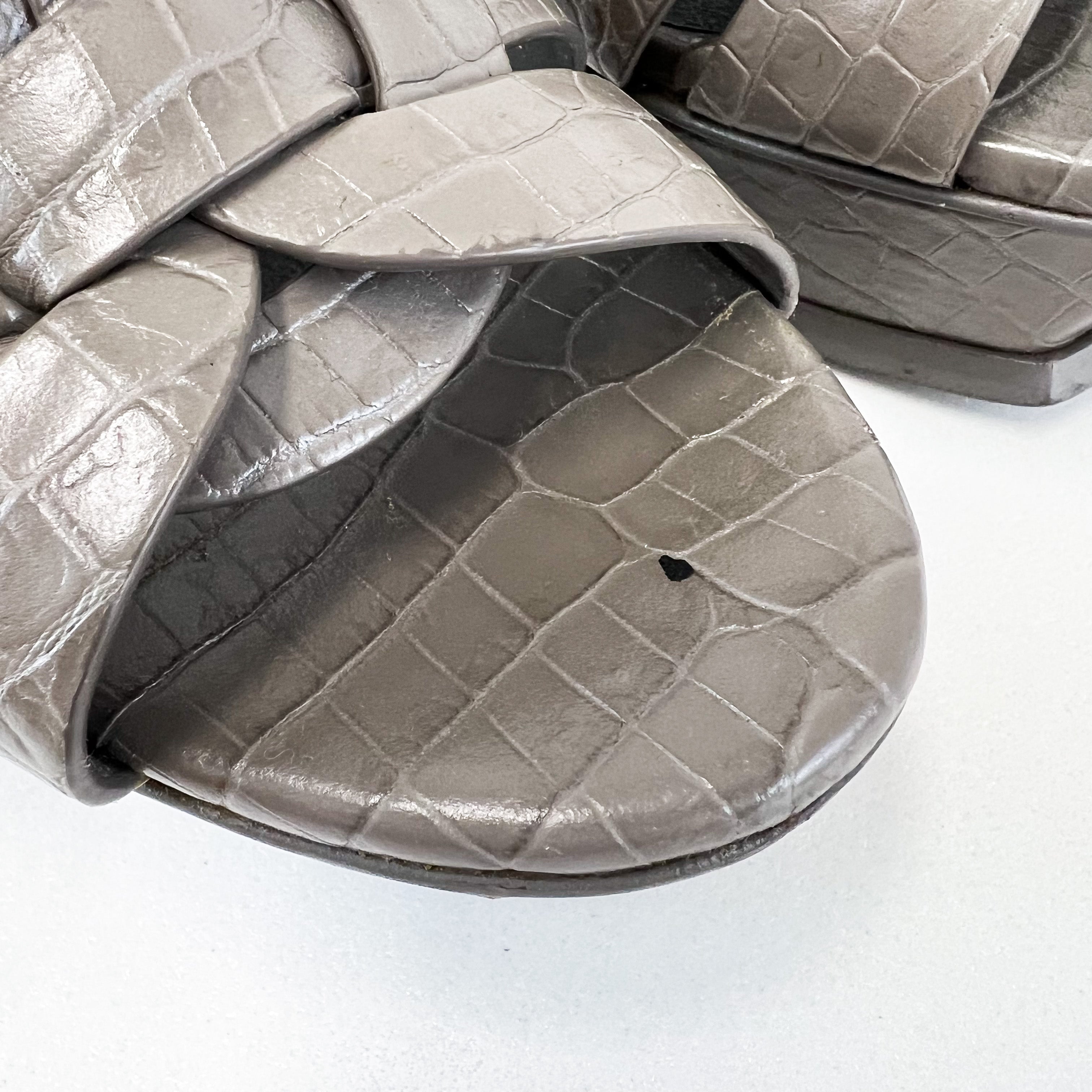 Saint Laurent Tributes 105 Size 39