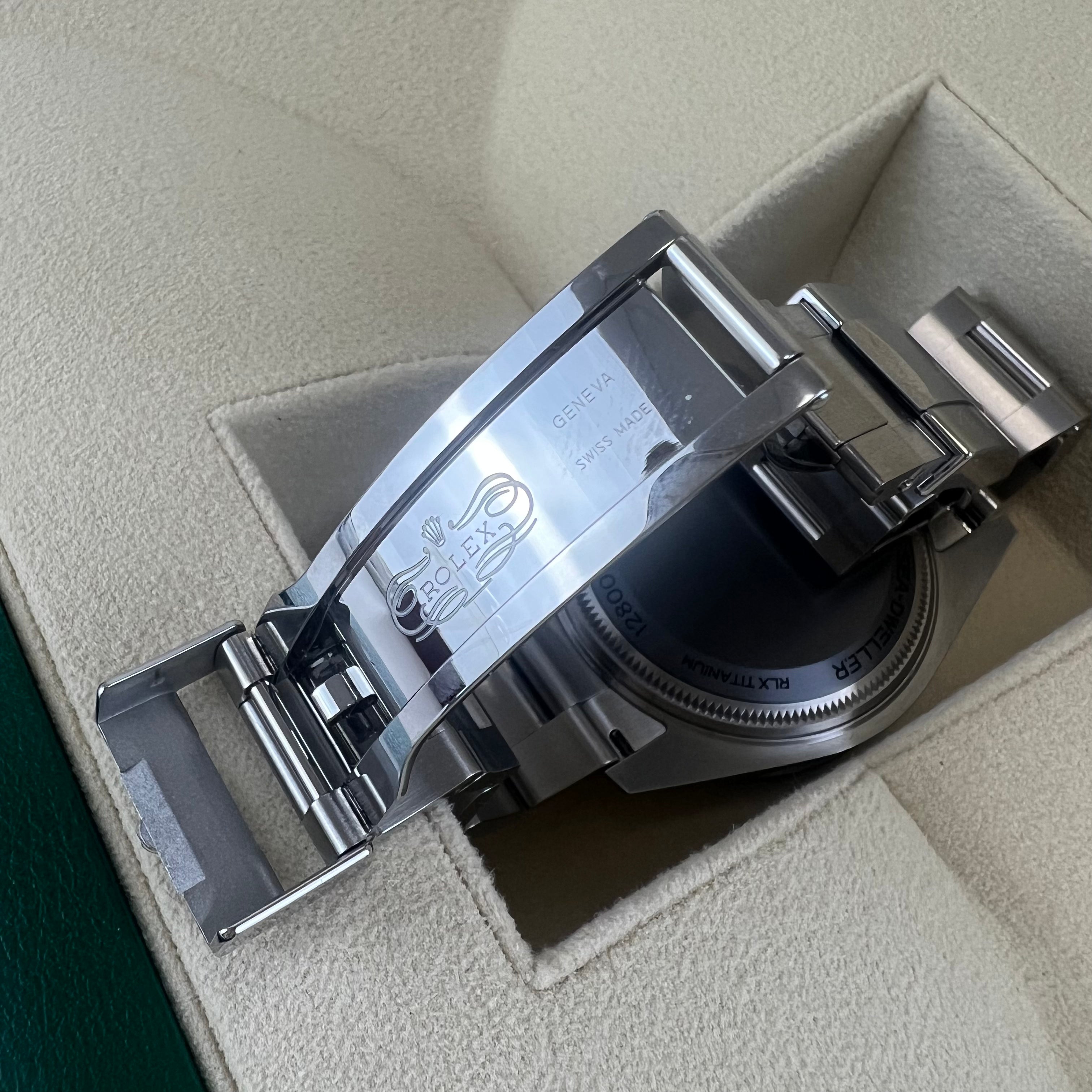 Oyster Perpetual Sea-Dweller 44mm