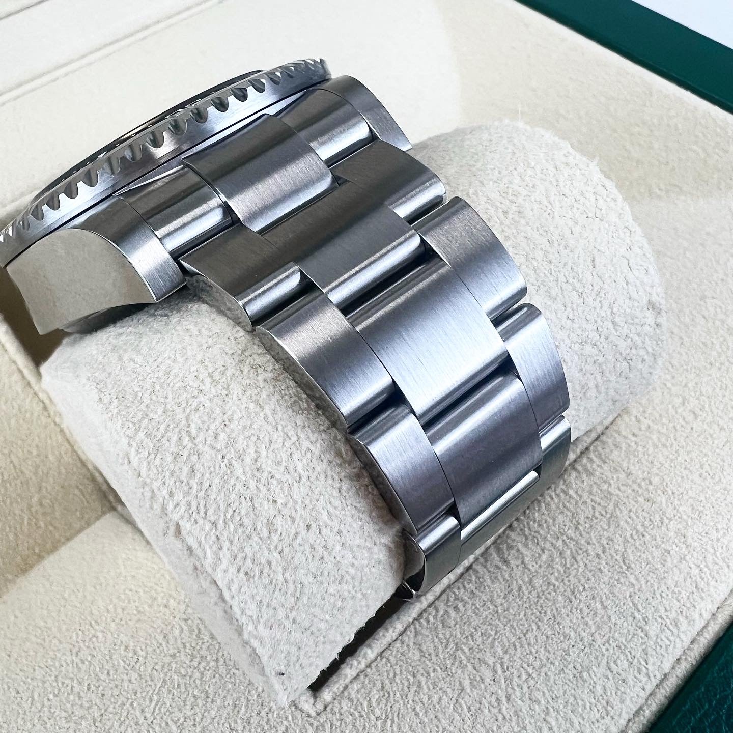 Oyster Perpetual Sea-Dweller 44mm