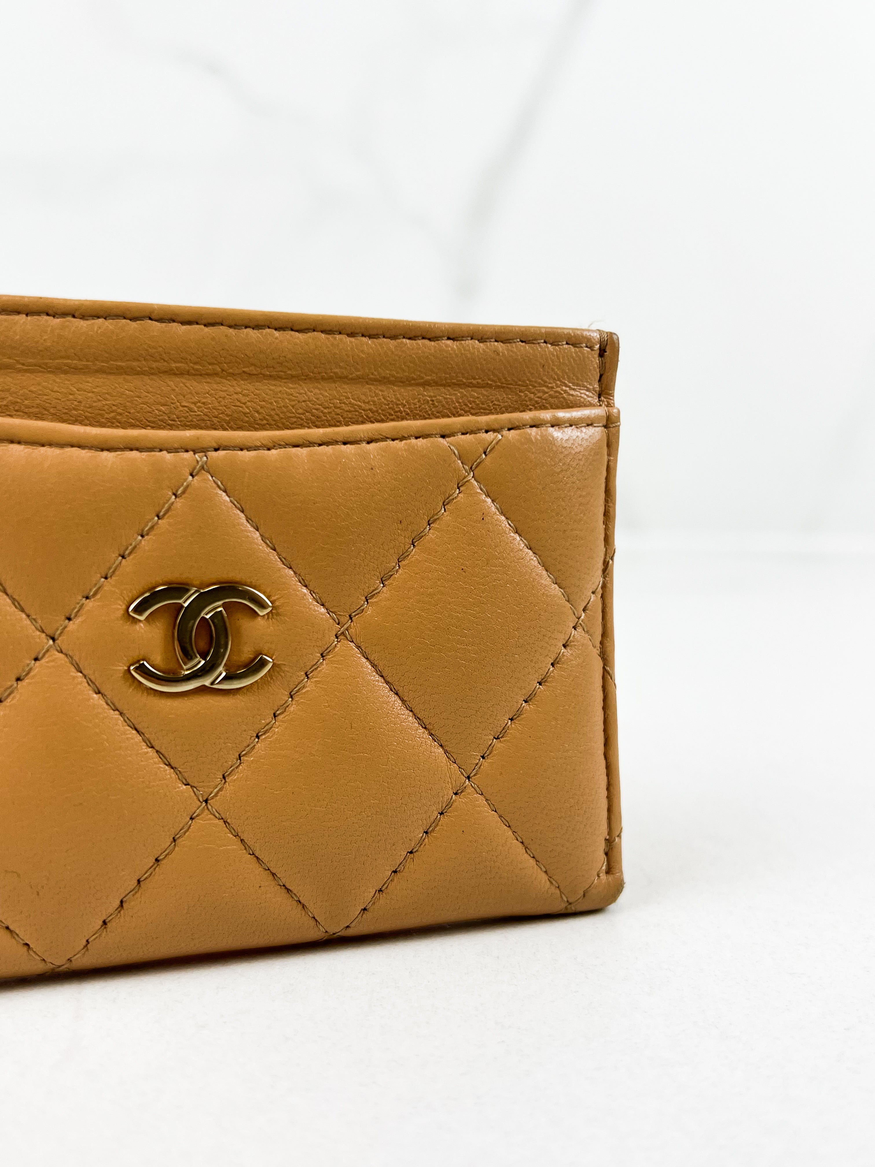 Chanel Lambskin Quilted Card Holder in Beige