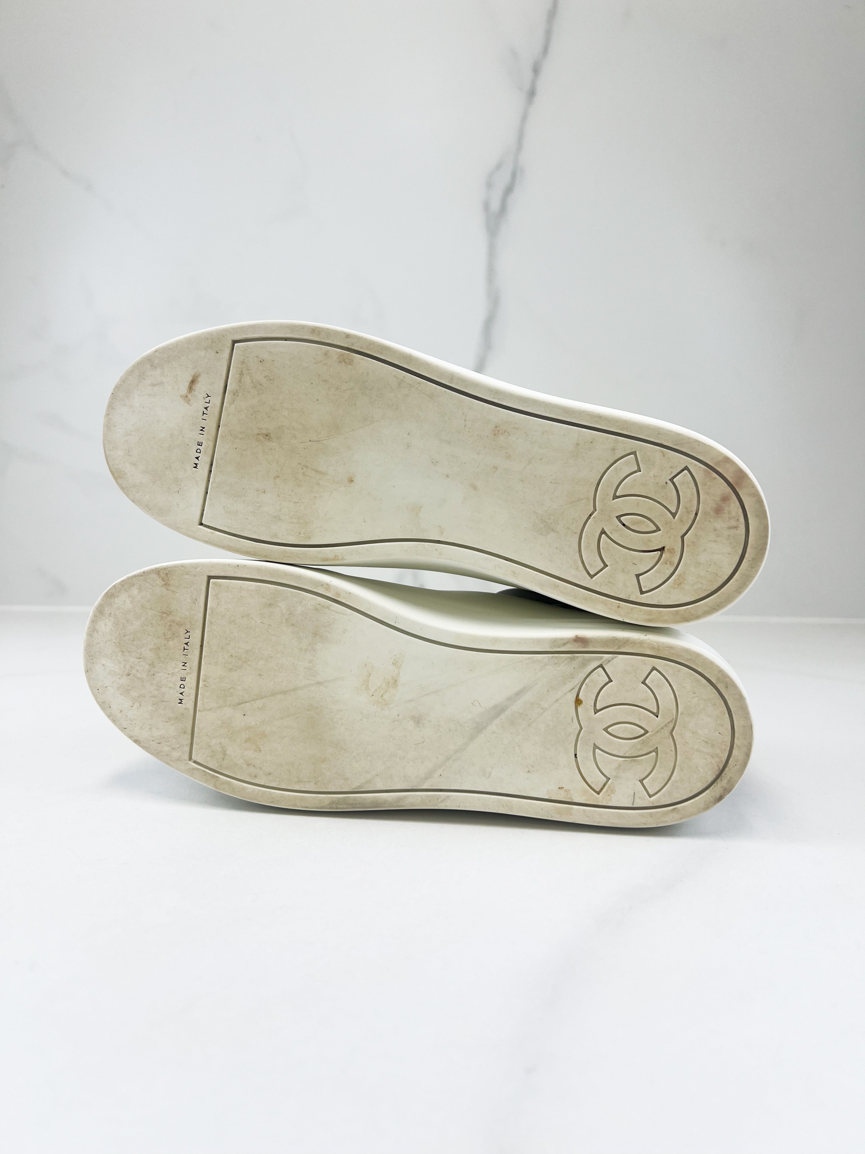 Chanel CC Velvet Leather Sneaker Size 37.5