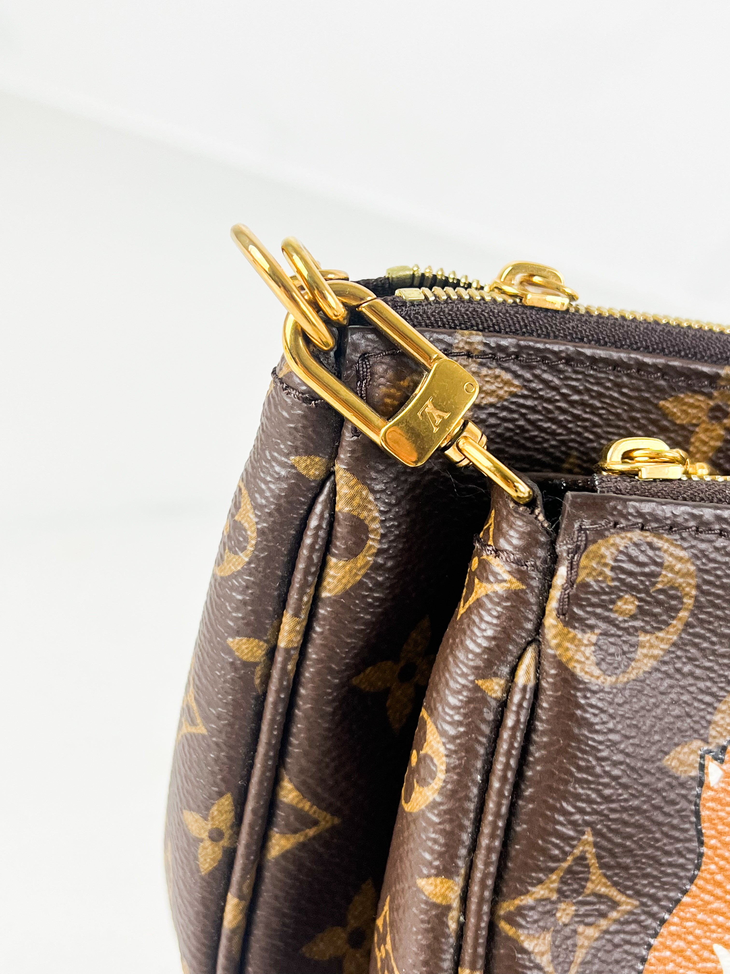 Louis Vuitton Multi Pochette Accessories in Khaki