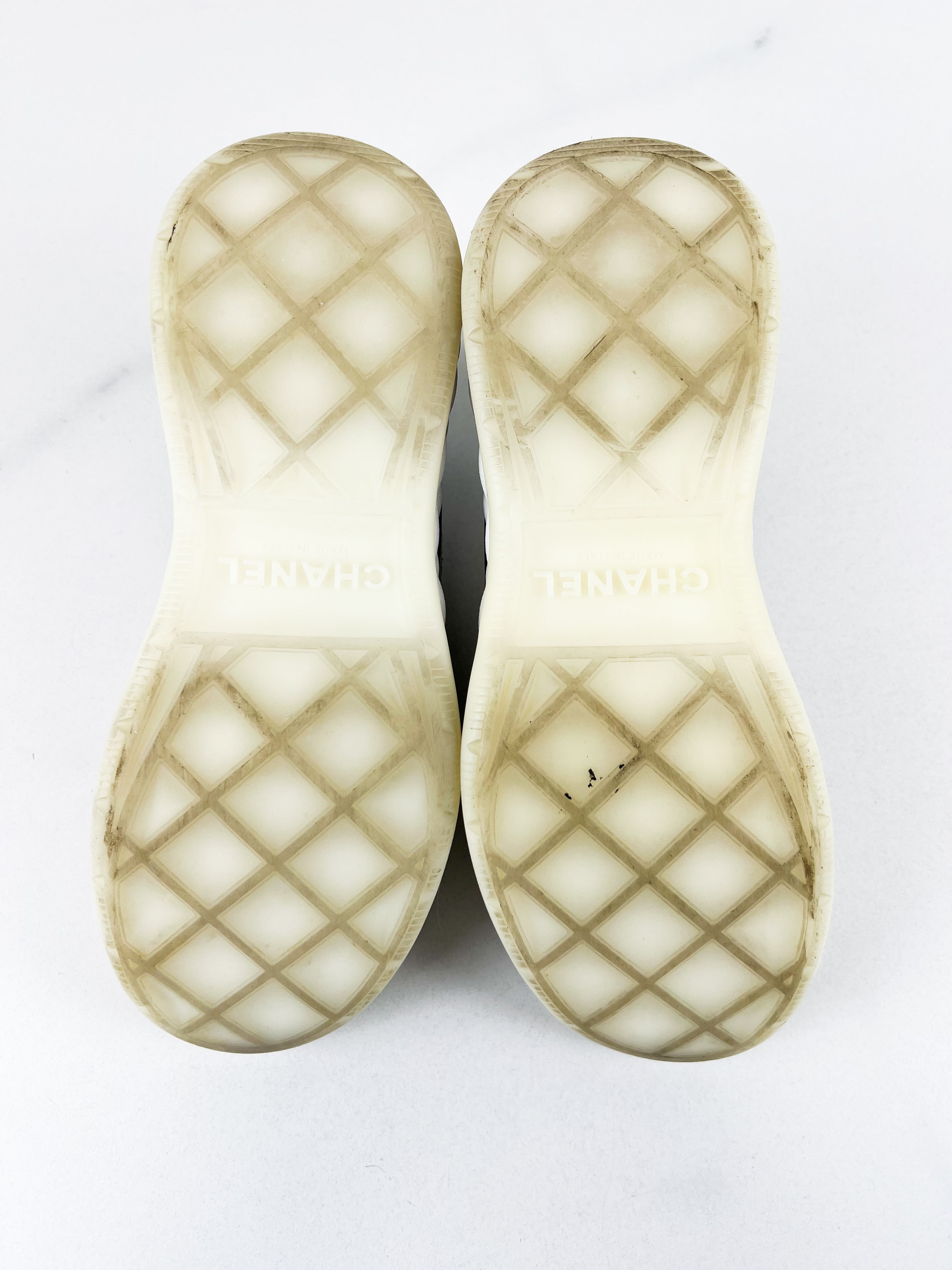 Chanel CC White & Black Sneaker Size 36.5