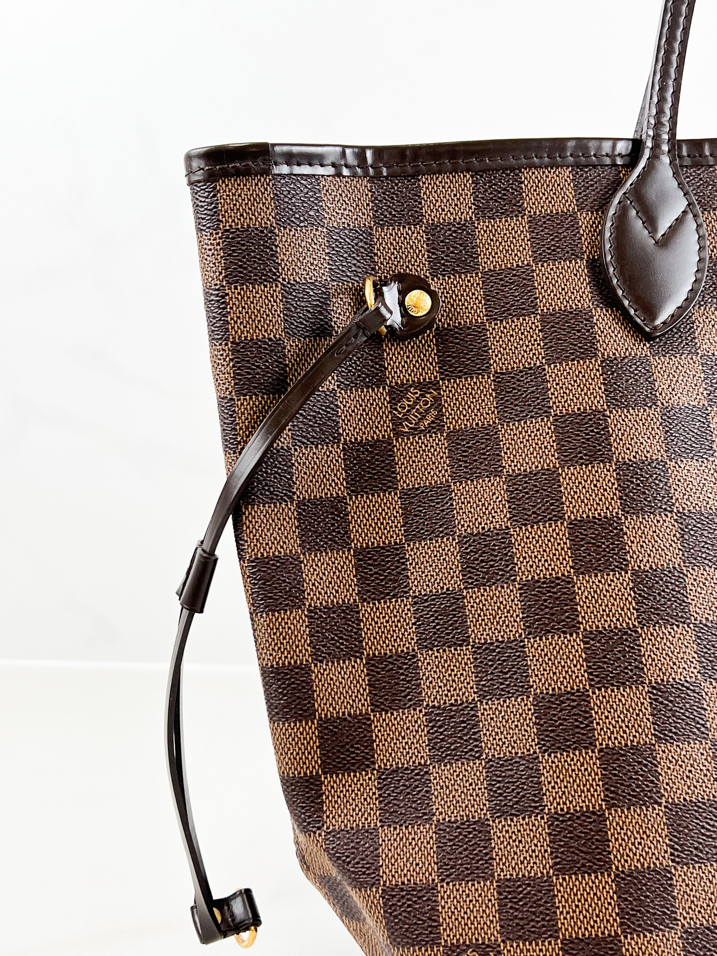 Louis Vuitton Damier Ebene Neverfull MM