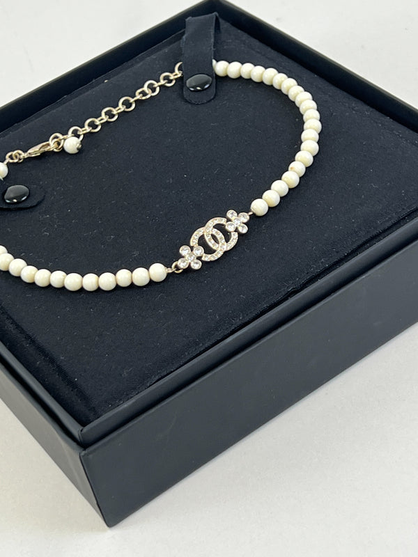 Chanel CC Metal Glass Pearls & Strass Gold Choker