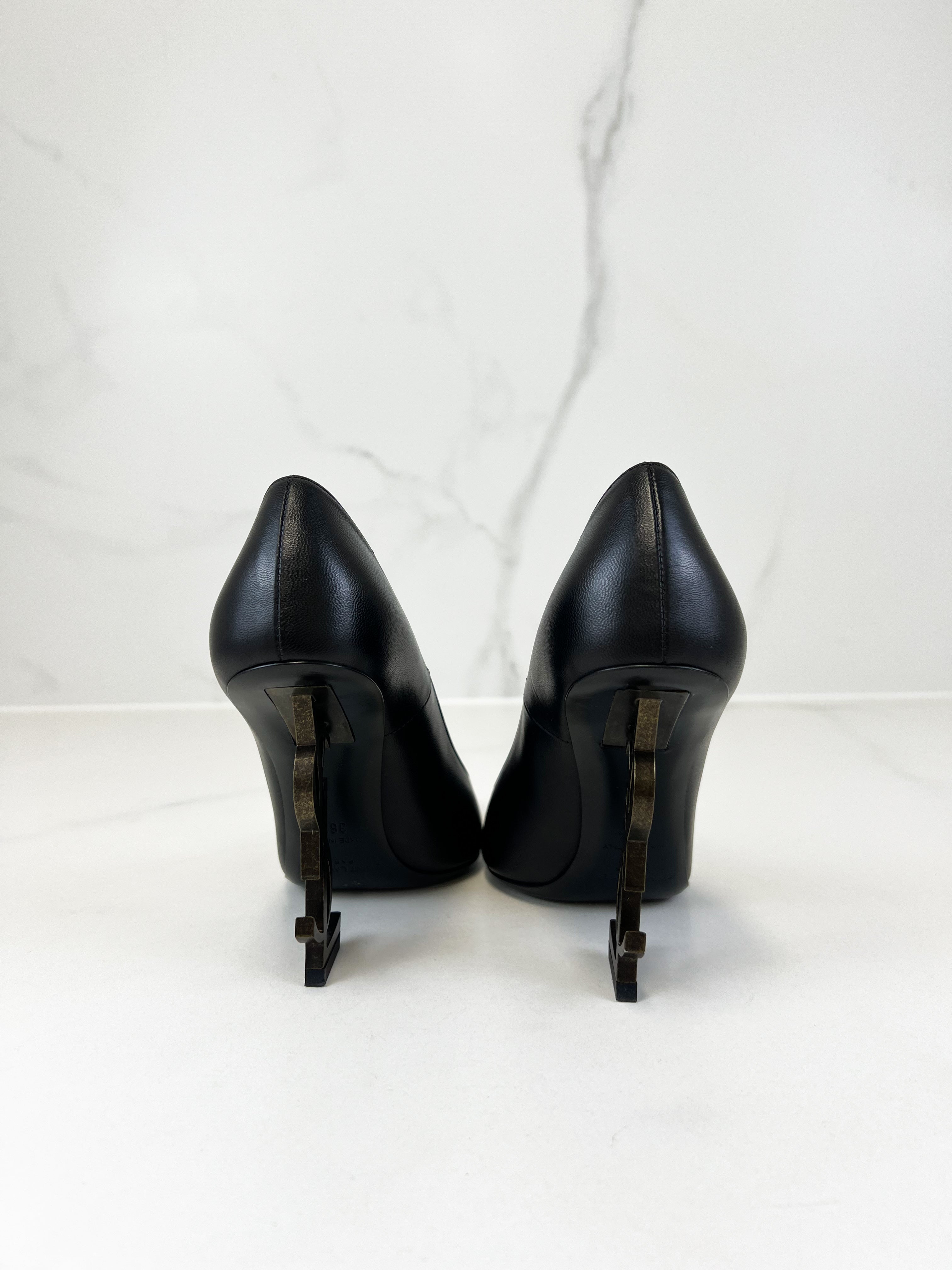 Saint Laurent Opyum Pump in Leather Size 36.5