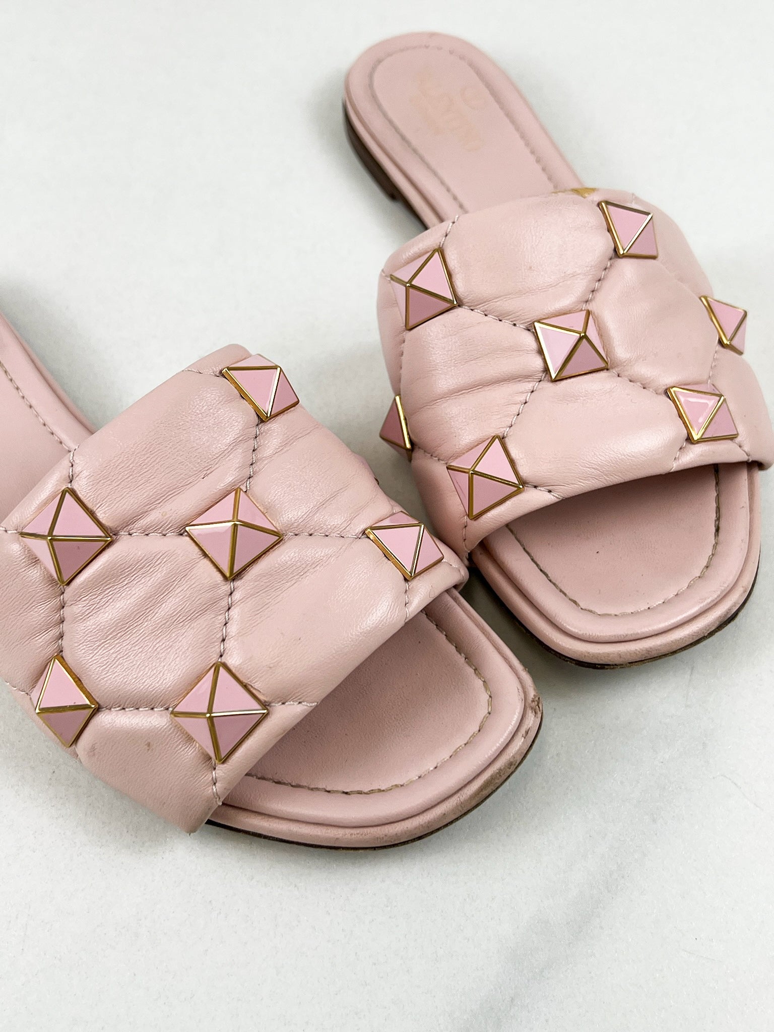 Valentino Garavani Pink Roman Stud Slides Size 36.5