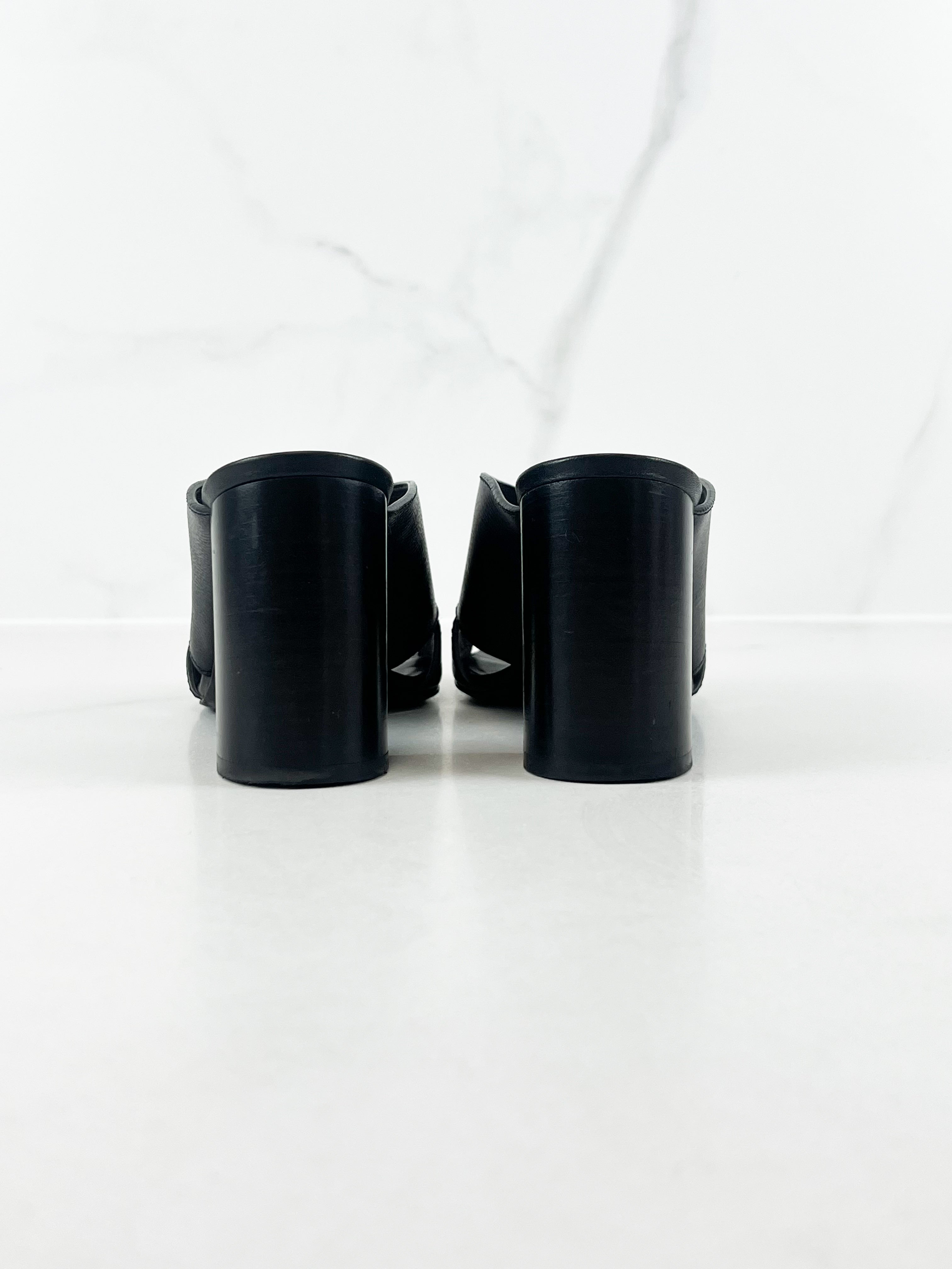 Valentino V Logo Mule Size 39