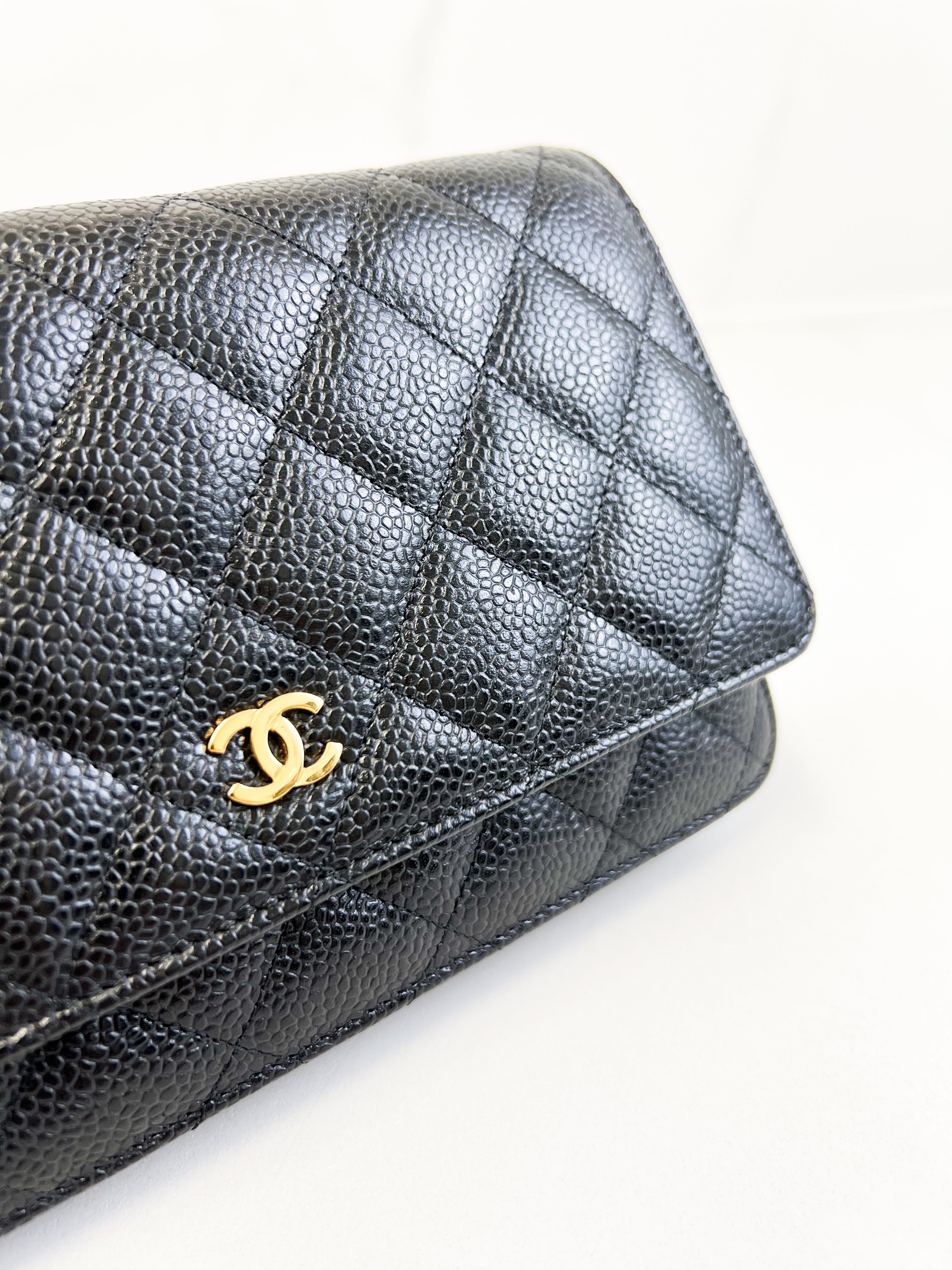 Chanel Black Caviar CC Classic Wallet On Chain GHW