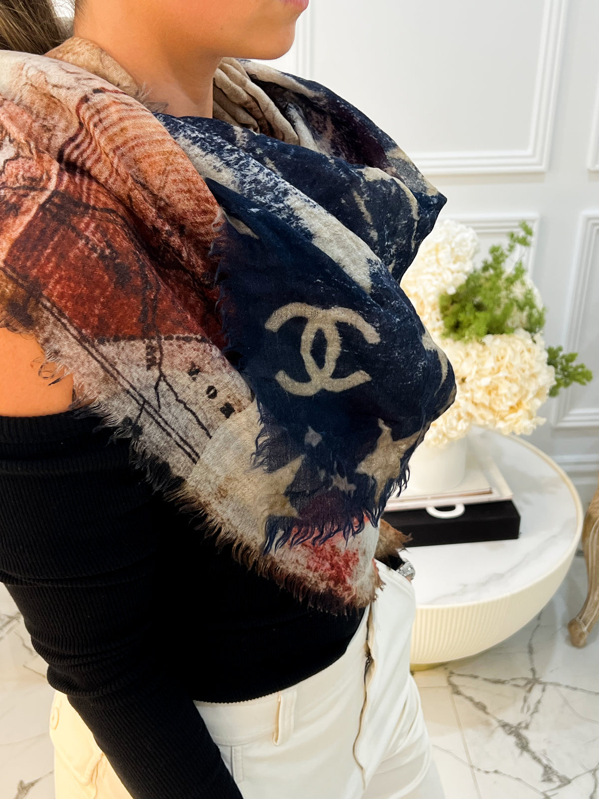 Chanel Echarpe Cashmere Seda Azul e Bege Scarf