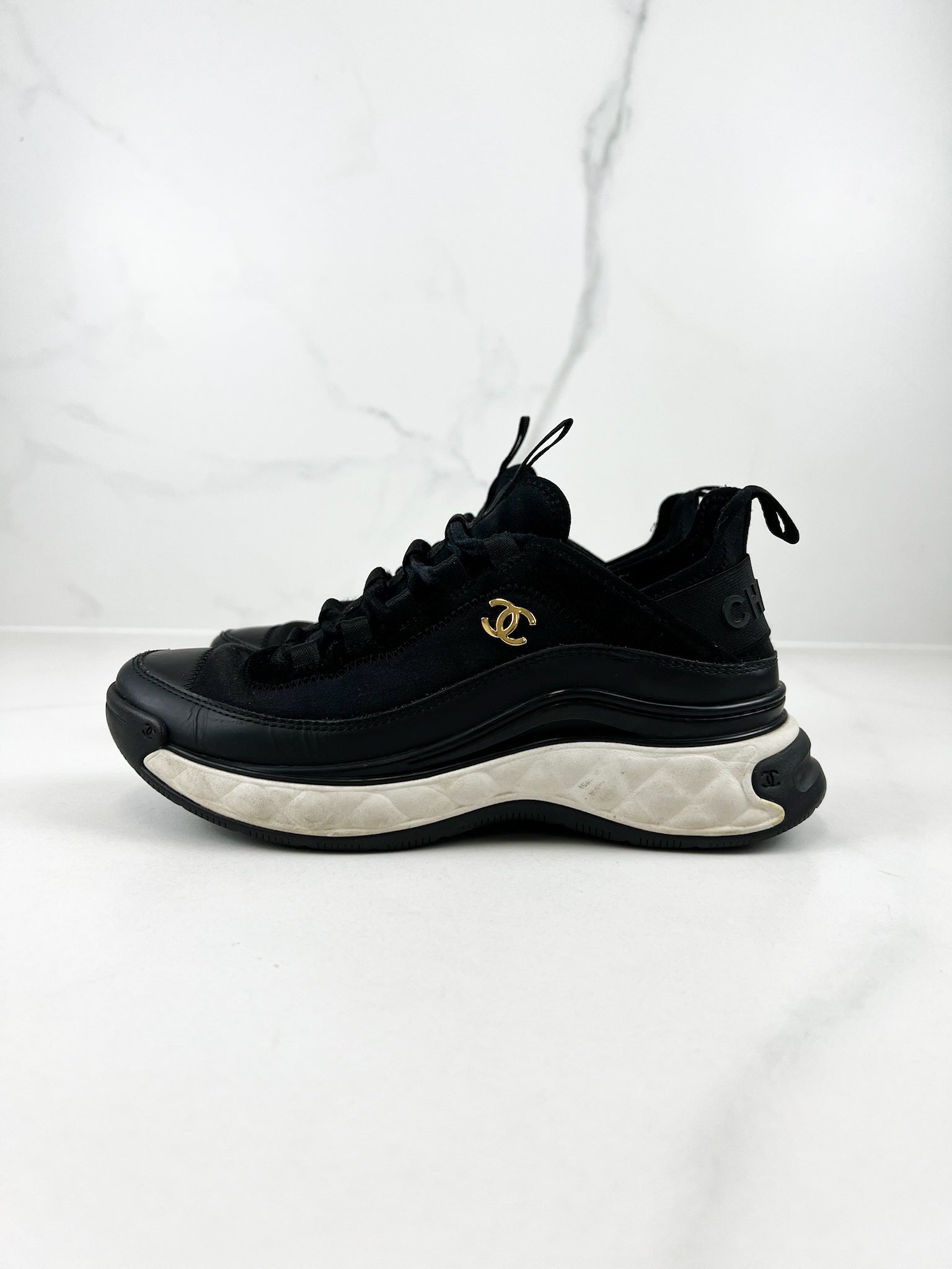Chanel Black CC Logo Leather Sneaker Size 36.5