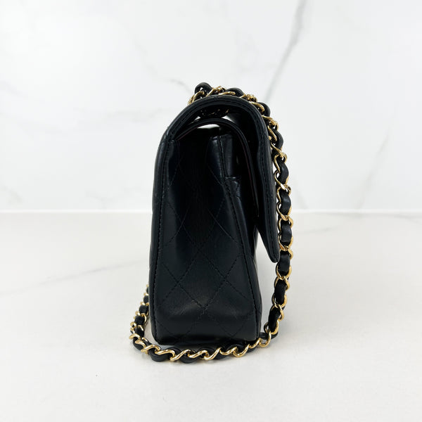 Chanel CC Medium Lambskin Black Classic Double Flap Shoulder Bag