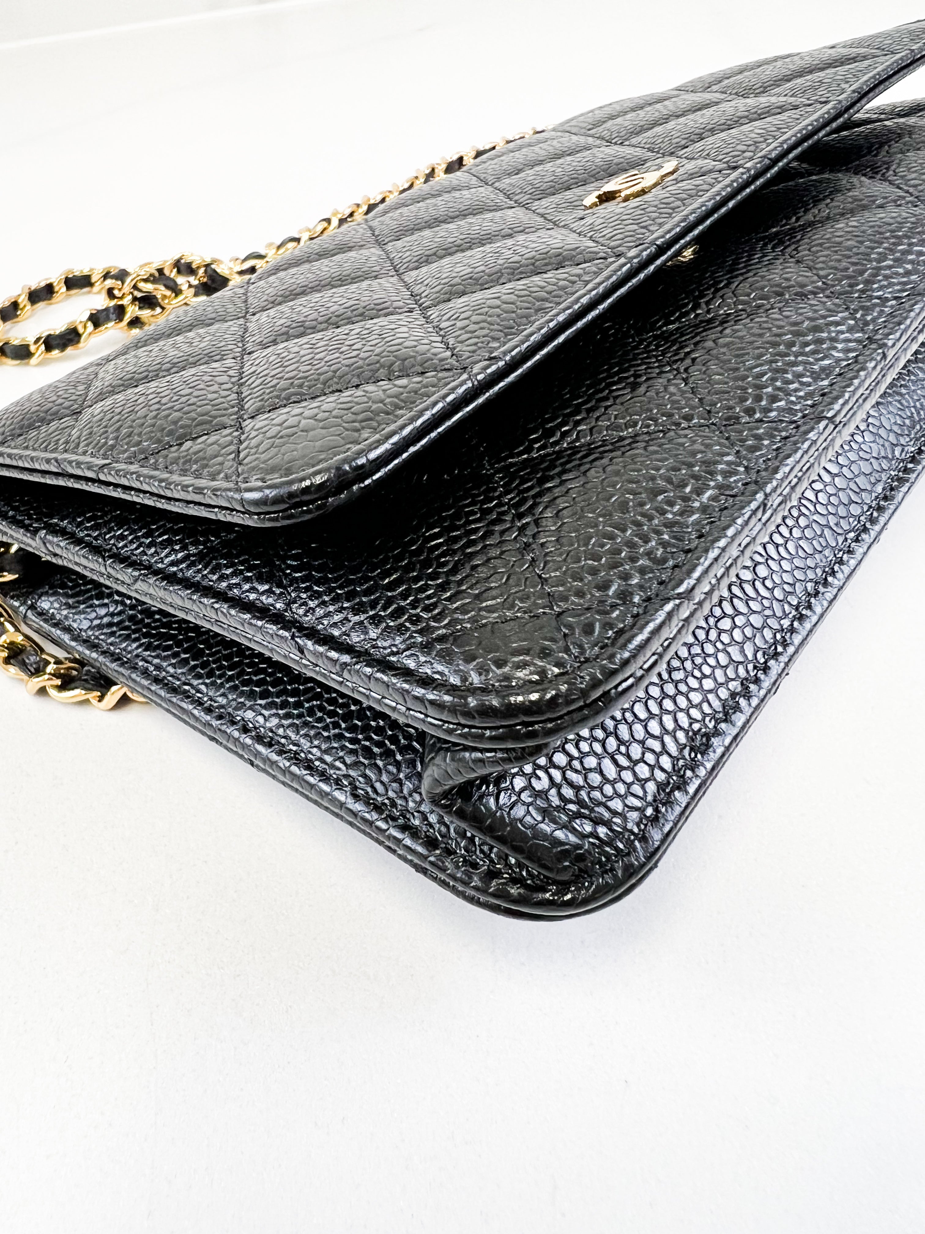 Chanel Black Caviar CC Classic Wallet On Chain GHW