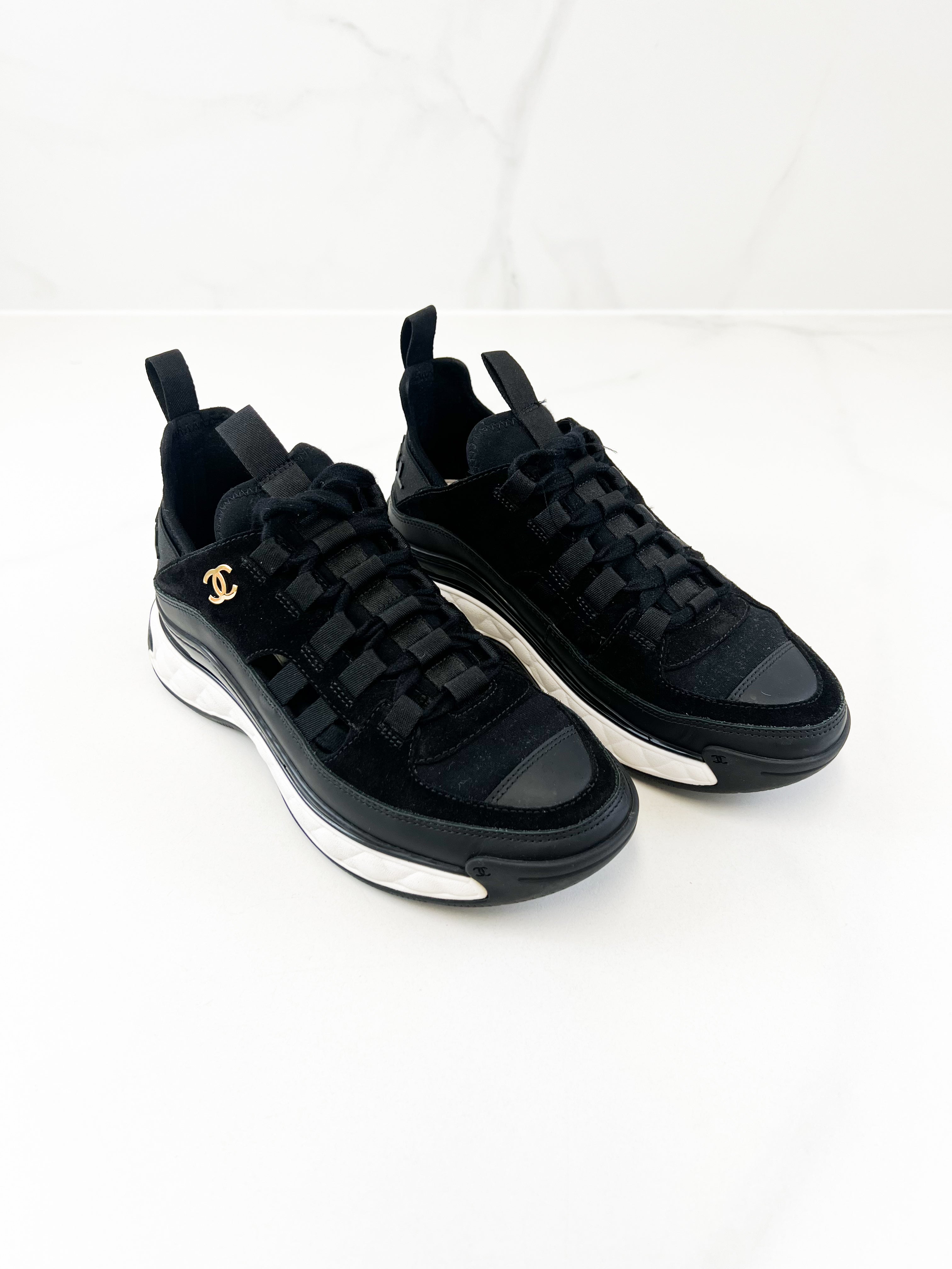 Chanel Black CC Logo Leather Sneaker Size 36