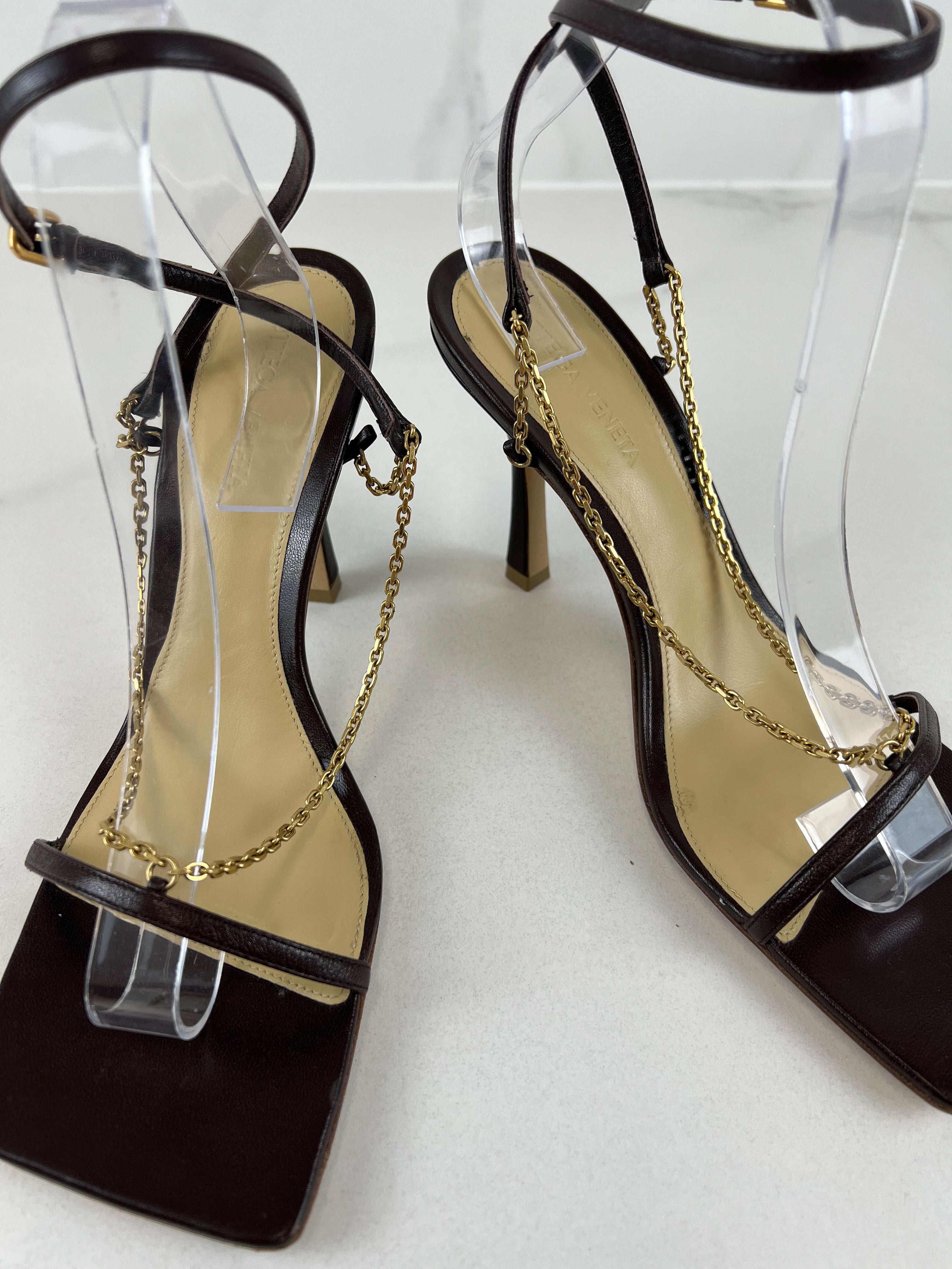 Bottega Veneta Stretch Pump 38