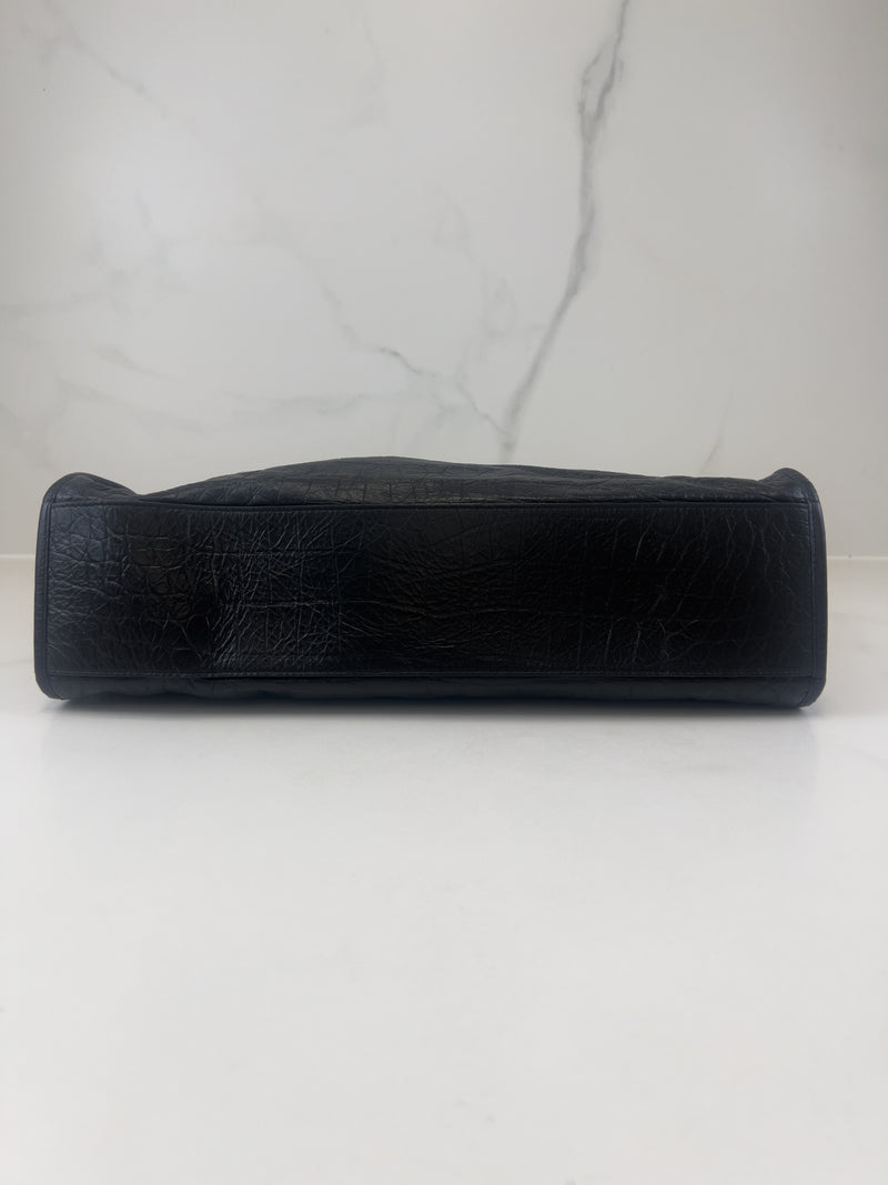 Saint Laurent Niki Shopping Crinkled Vintage Leather