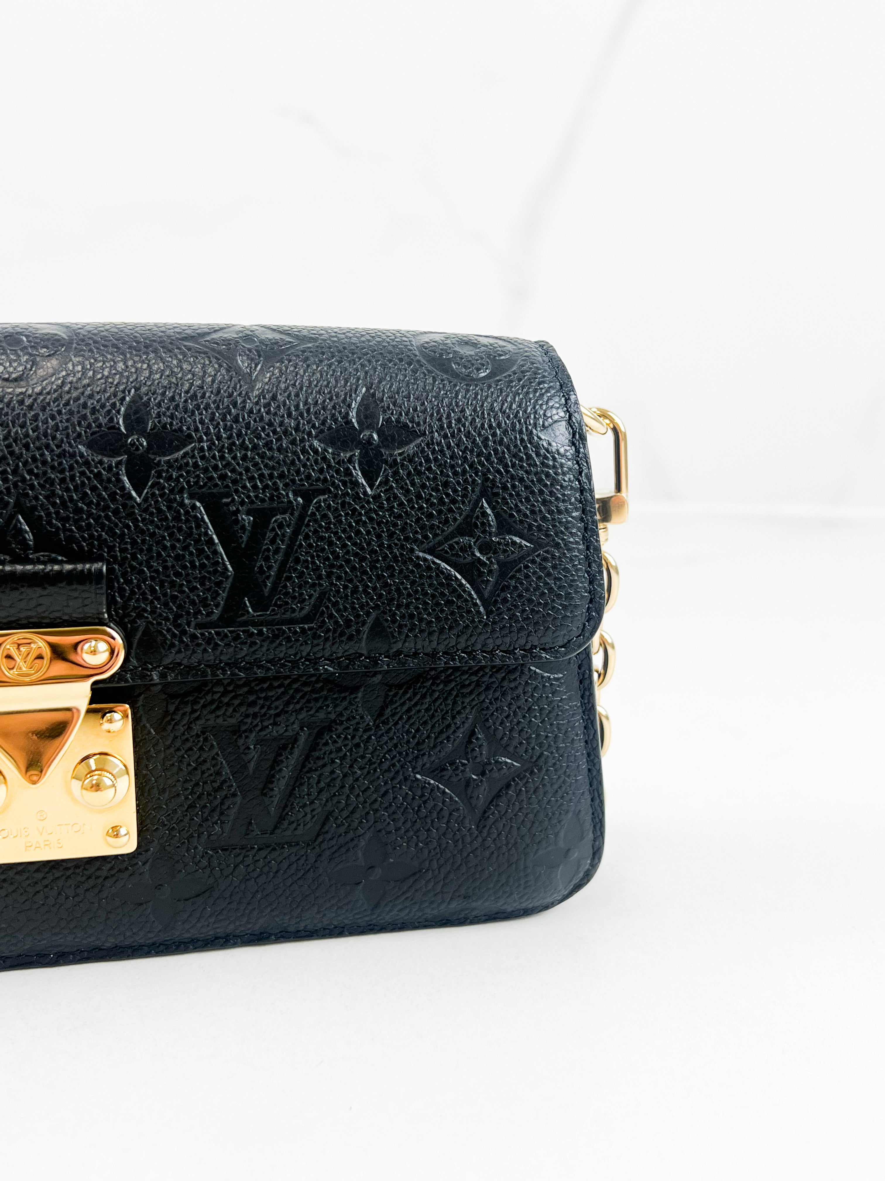 Louis Vuitton Metis Wallet on Chain