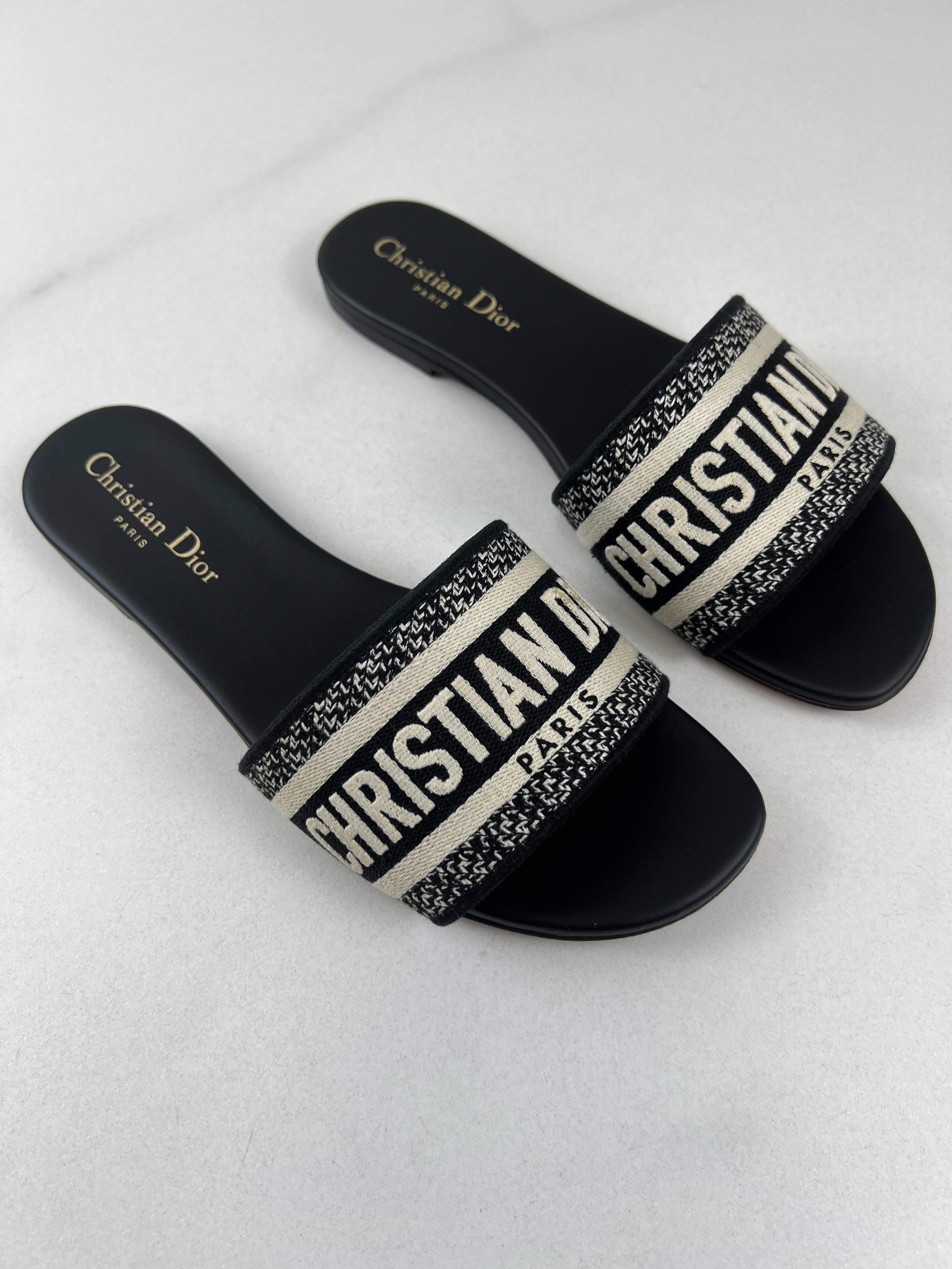 Christian Dior Dway Slides Size 37.5