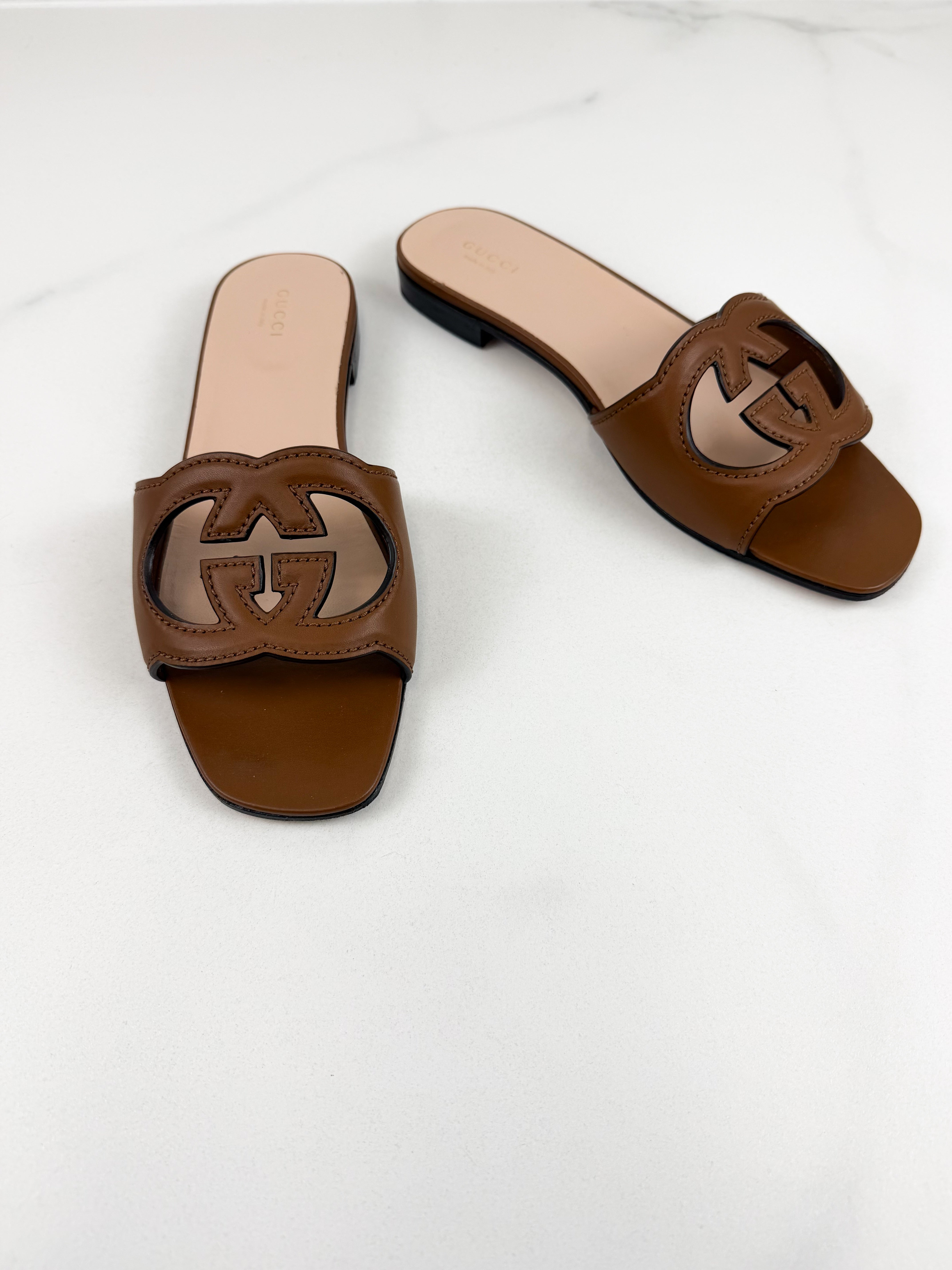 Gucci Tan Interlocking G Slides Size 40