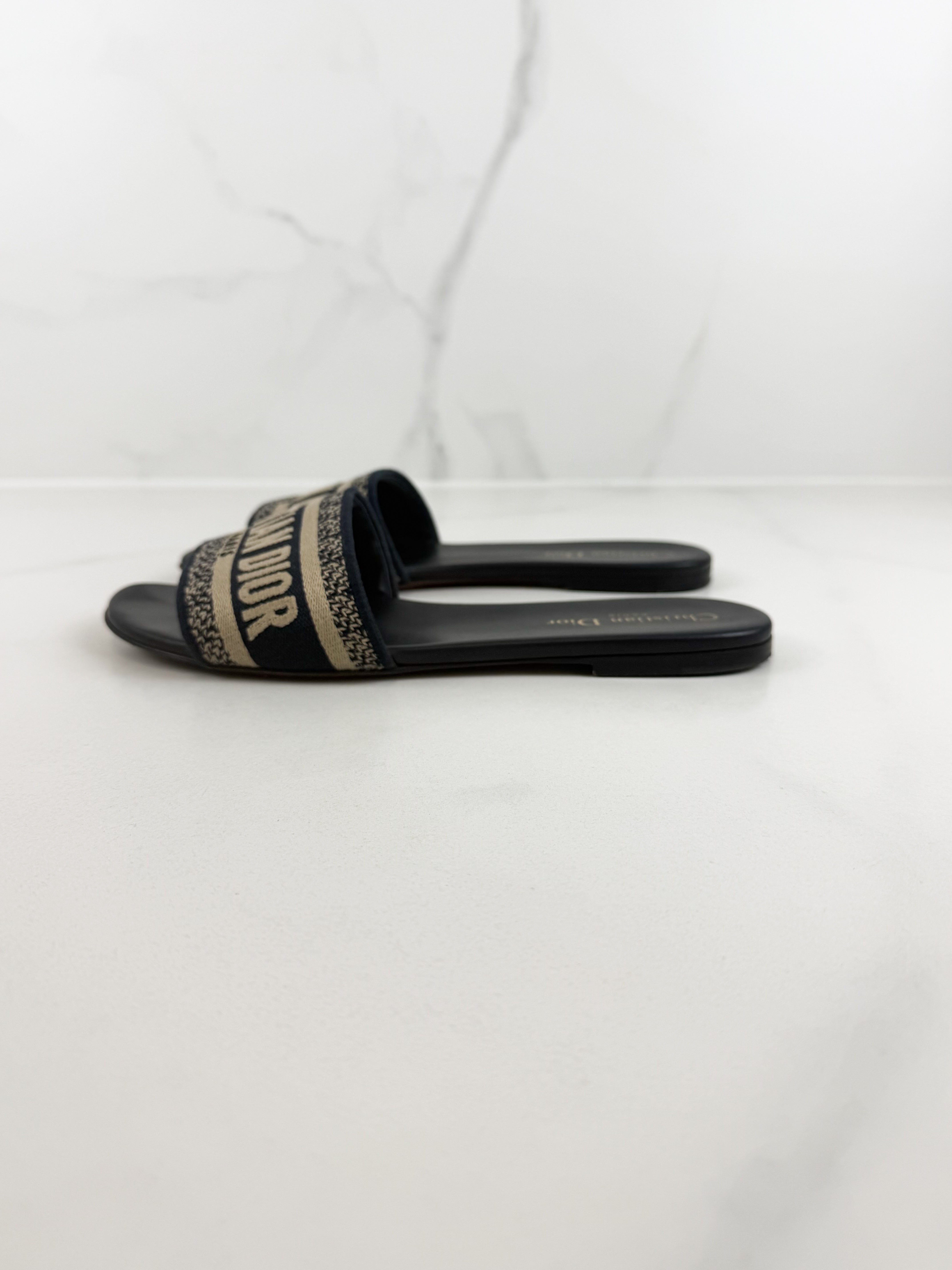 Christian Dior Navy Dway Slides Size 39