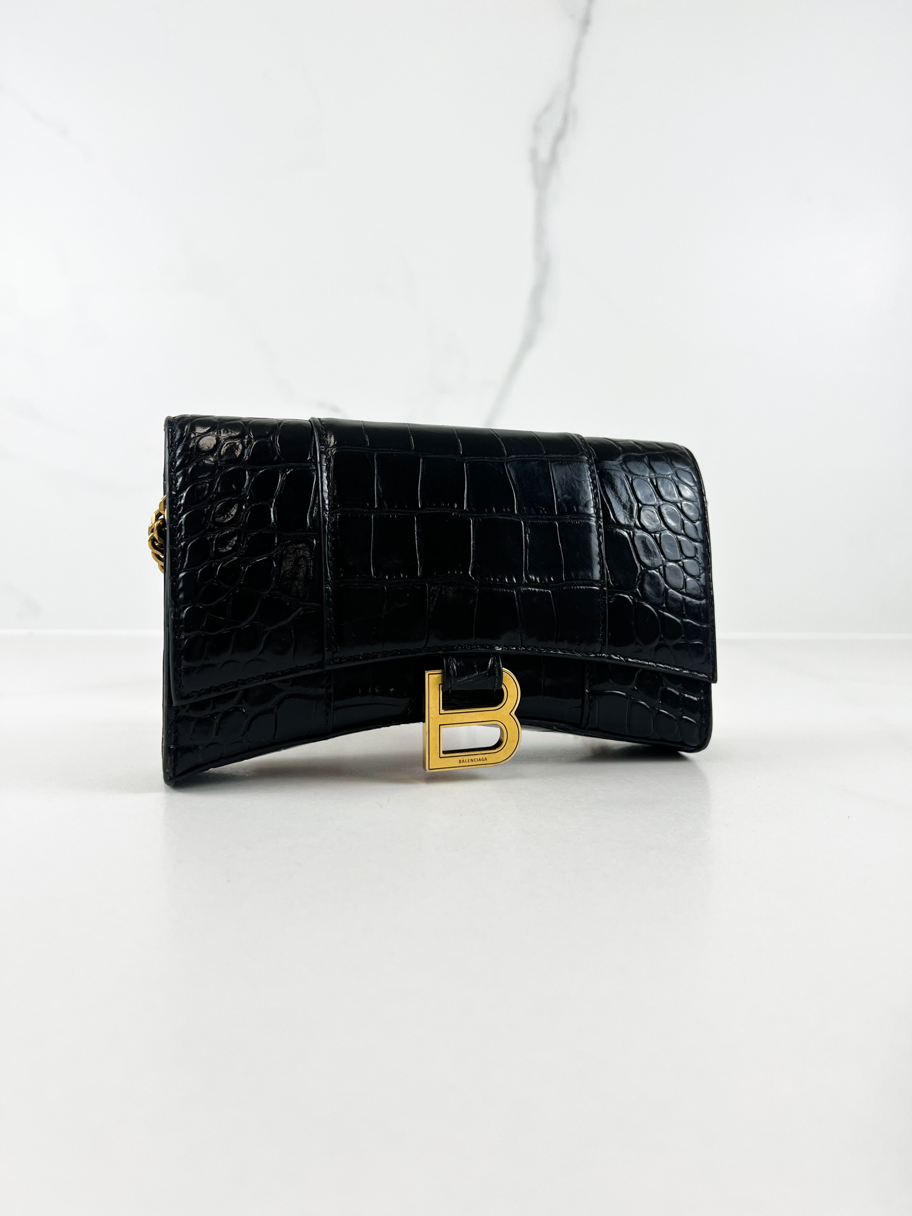Balenciaga Hourglass Wallet on Chain In Black