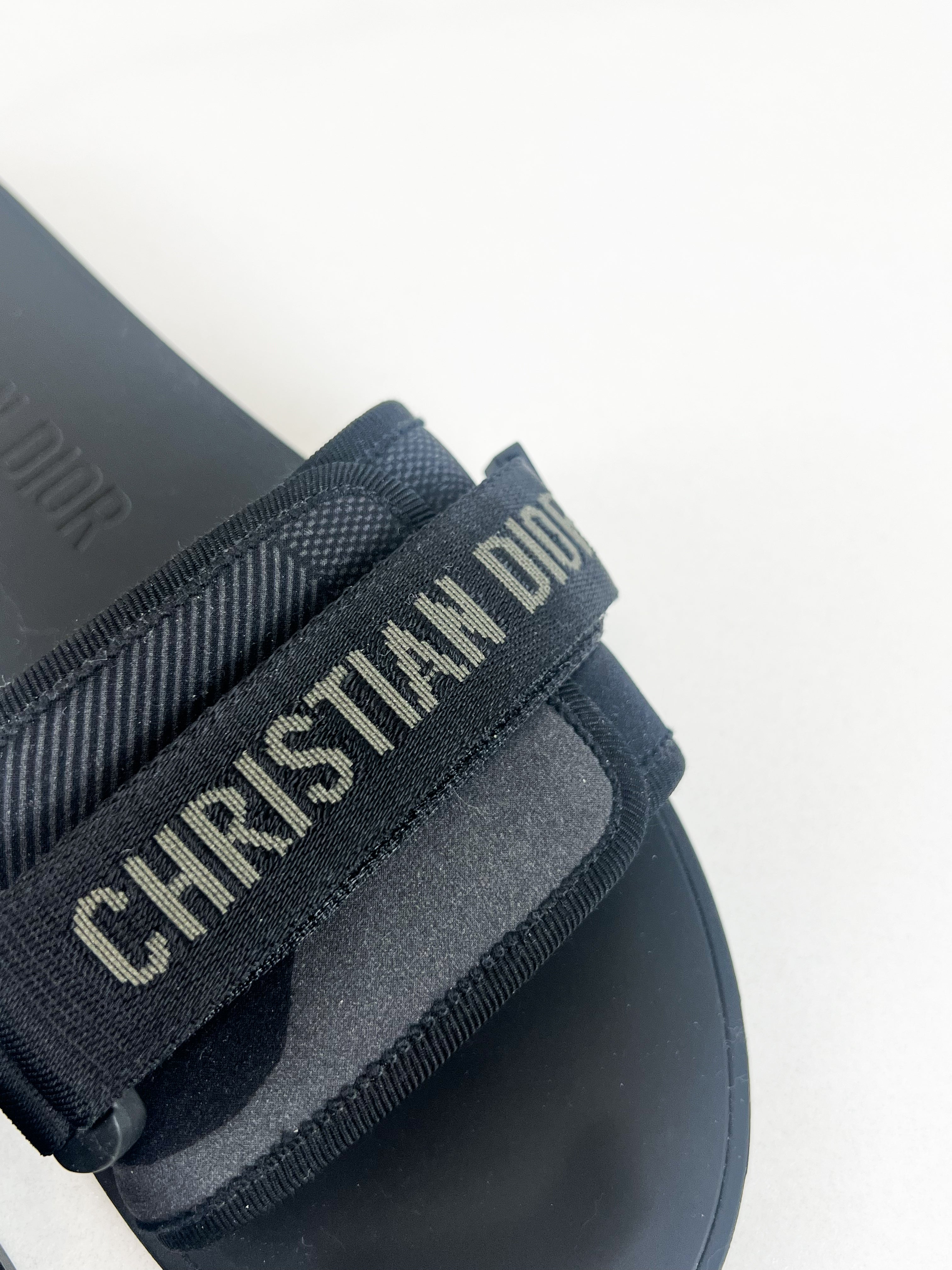 Christian Dior Revolution Slides Size 39