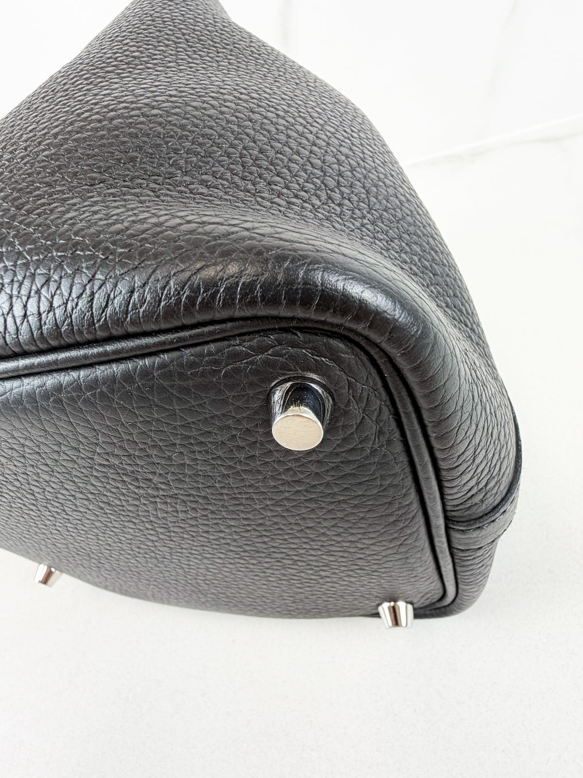 Hermes Picotin 22 Lock Textured Grained Black Leather