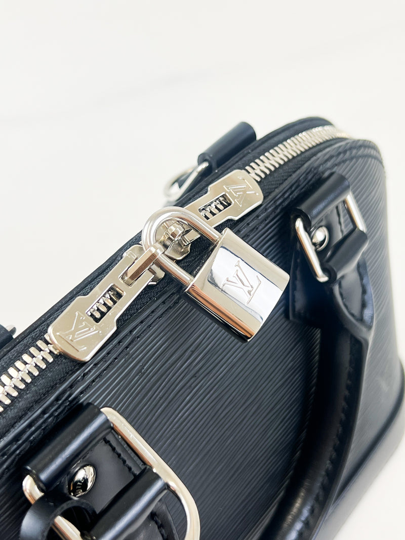 Louis Vuitton Alma BB in Epi Leather