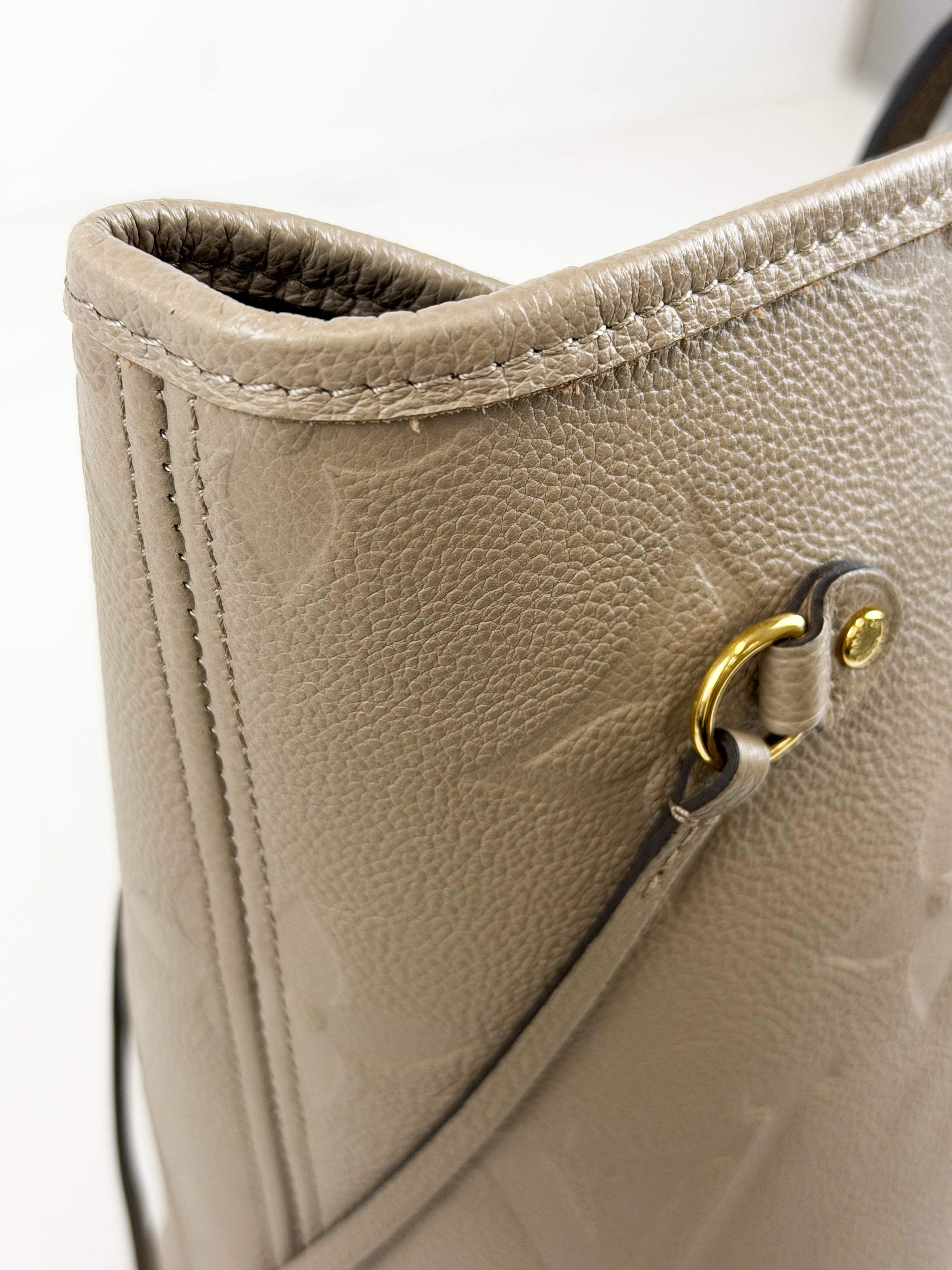 Louis Vuitton Neverfull MM in Empreinte Tourterelle with Pouch