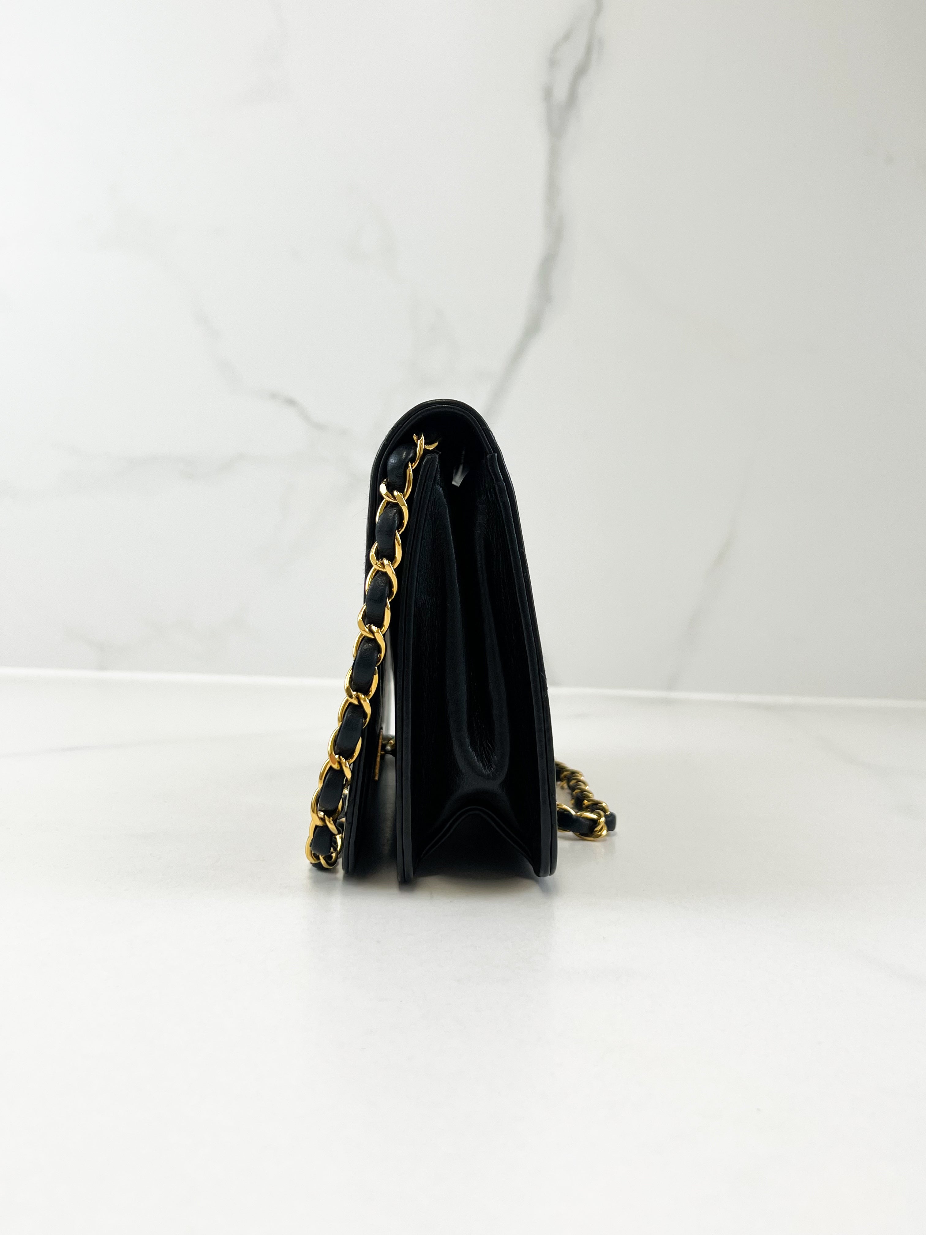 Chanel Matelasse Chain Shoulder Bag with GHW